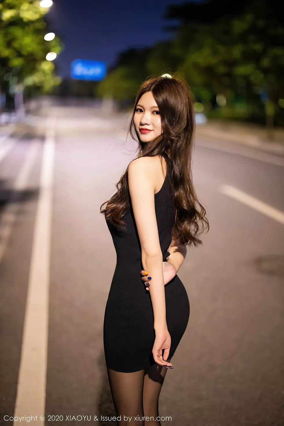 Xgyw.Org_[XiaoYu画语界]Vol.374_嫩模程程程魅惑黑丝车拍+私房无内黑丝裤袜撩人诱惑写真71P