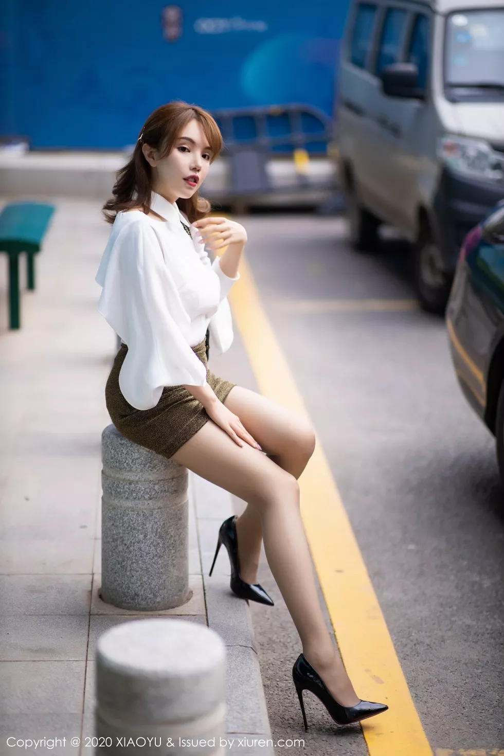 Xgyw.Org_[XiaoYu画语界]Vol.382_女神黄乐然性感魅力车拍系列白衬衣配肉丝裤袜撩人诱惑写真112P