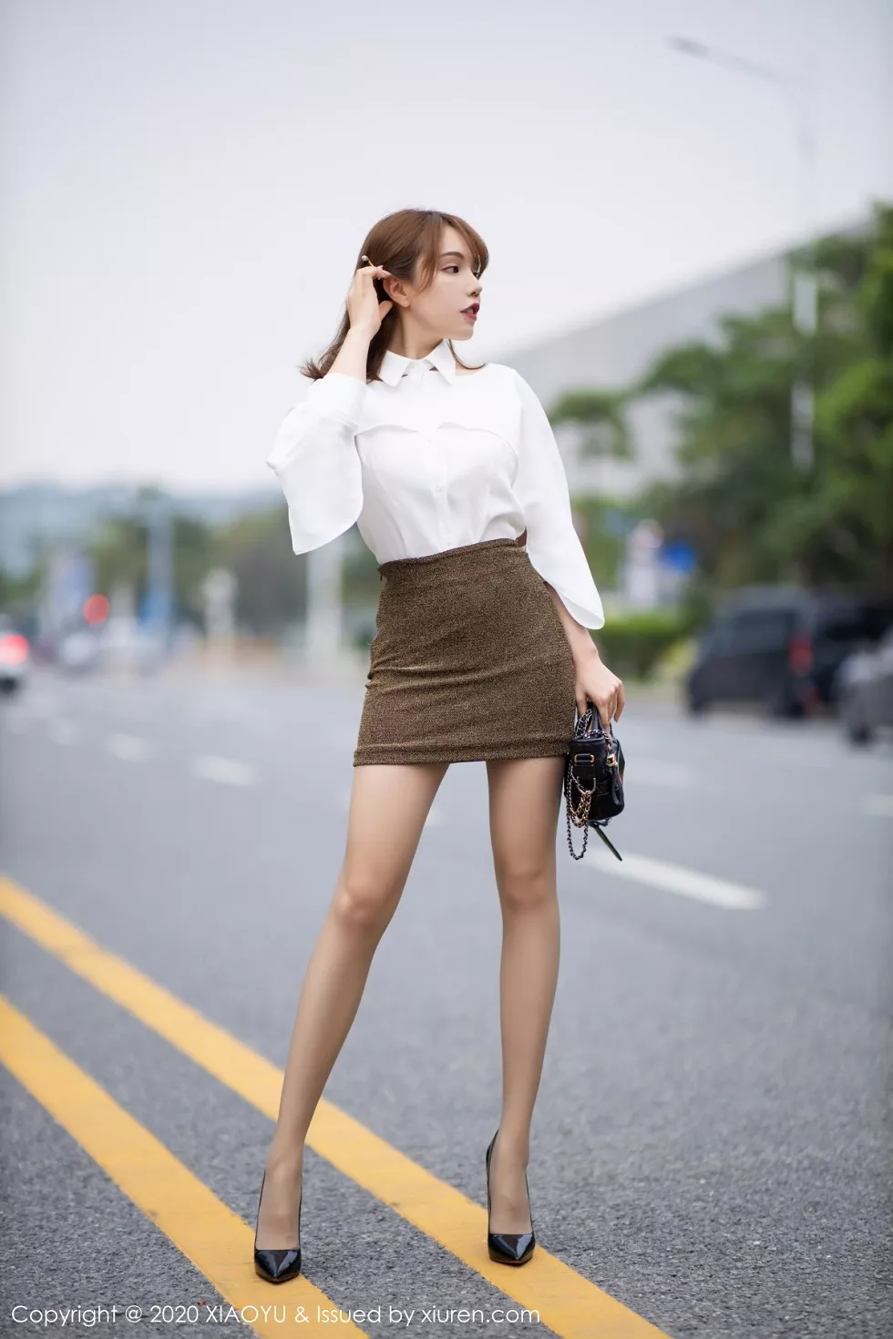 Xgyw.Org_[XiaoYu画语界]Vol.382_女神黄乐然性感魅力车拍系列白衬衣配肉丝裤袜撩人诱惑写真112P