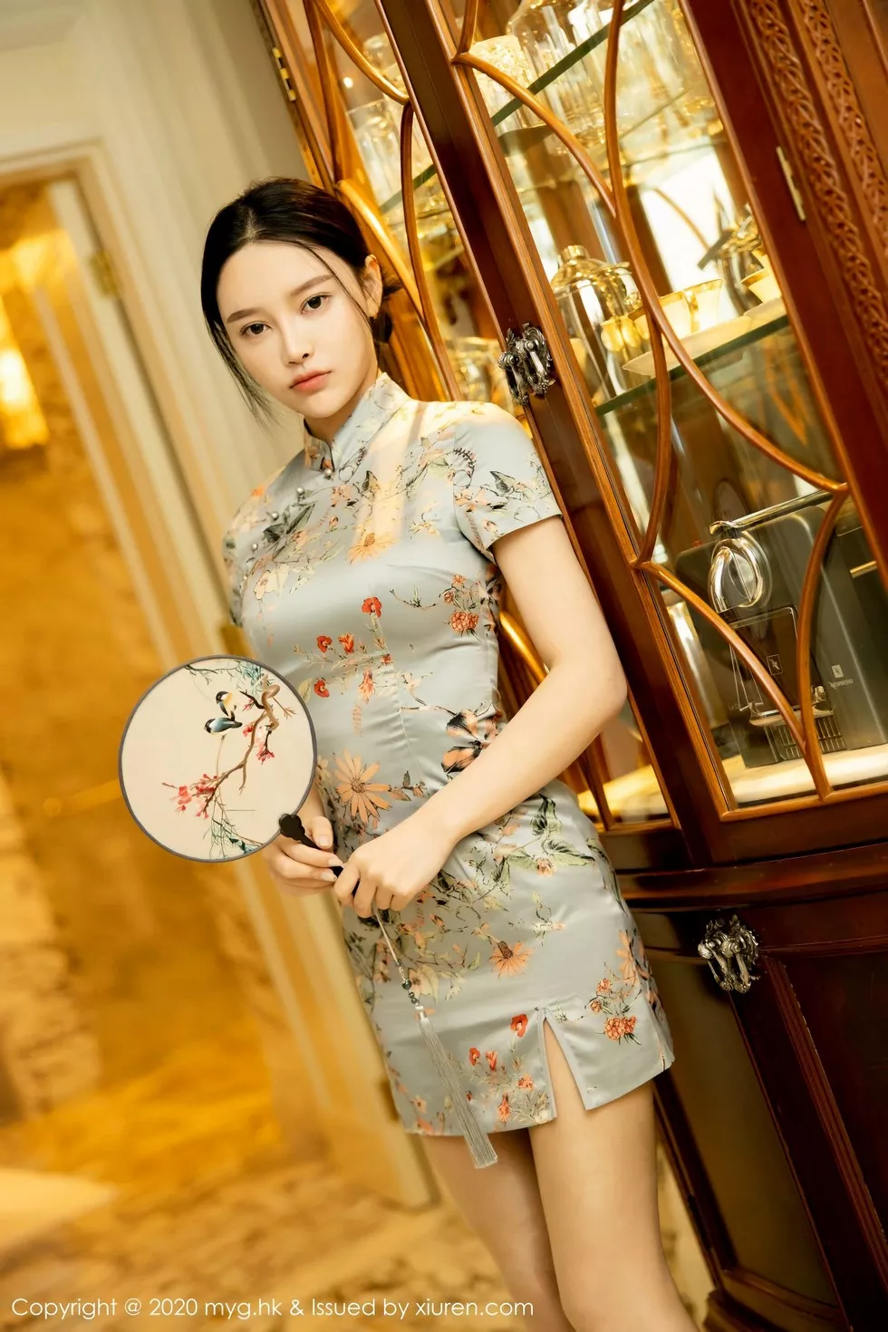 Xgyw.Org_[MyGirl美媛馆]Vol.473_女神唐琪儿床上古典婀娜旗袍配肉丝裤袜撩人姿势诱惑写真148P