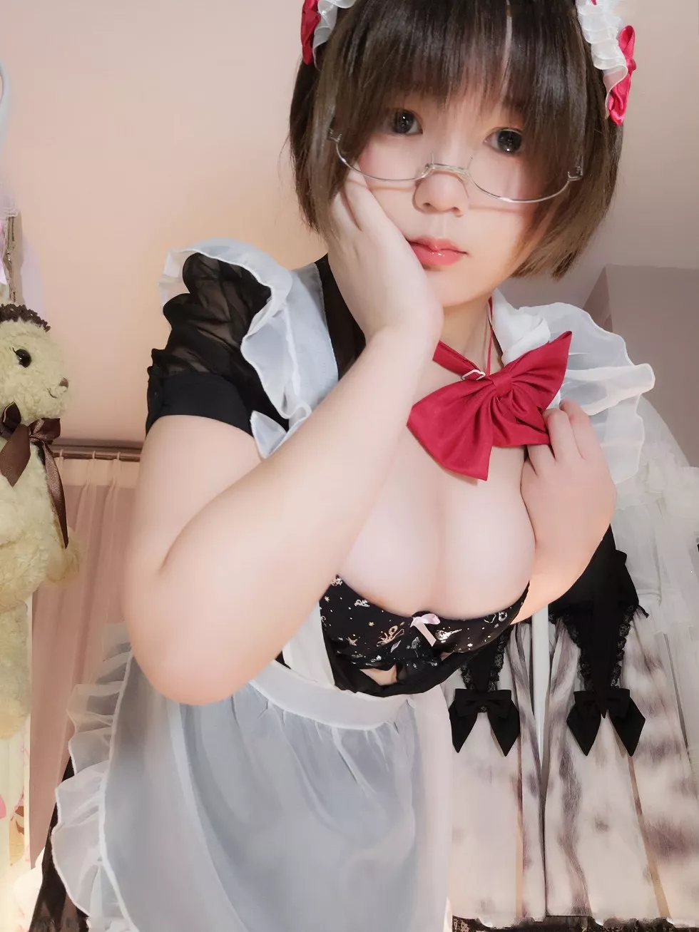 Xgyw.Org_[Cosplay精选]きょう肉肉女仆装半脱露性感内衣秀丰满身材撩人诱惑写真31P