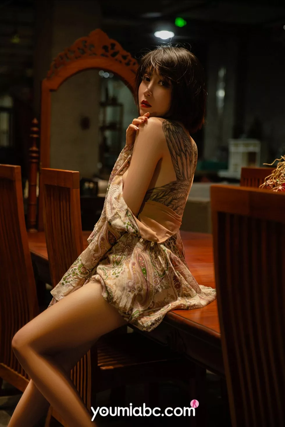 Xgyw.Org_[YouMi尤蜜]Vol.544_嫩模安妮斯朵拉占卜师主题私房半脱衣裙秀玲珑曲线诱惑写真25P