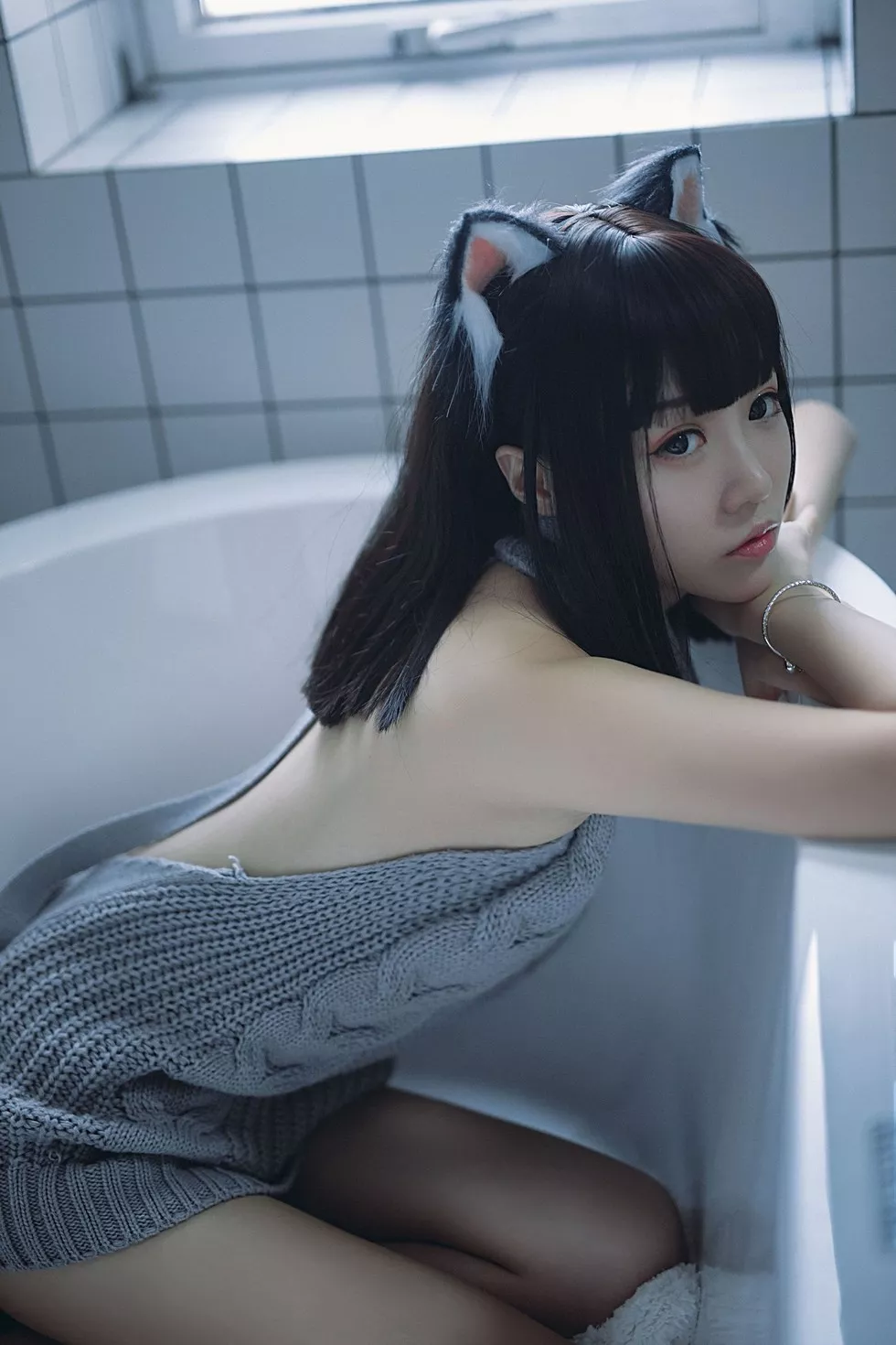 Xgyw.Org_[Cosplay精选]斗鱼主播采妮么么私房床上猫耳女郎装露背毛衣迷人诱惑写真22P