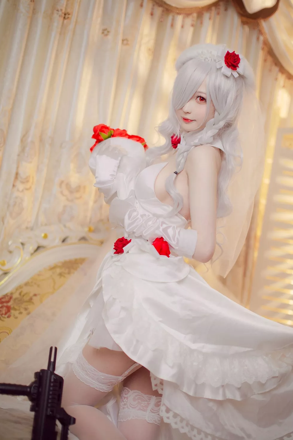 Xgyw.Org_[Cosplay精选]小姐姐南宫G36C系列性感白色吊裙配蕾丝袜完美诱惑写真18P