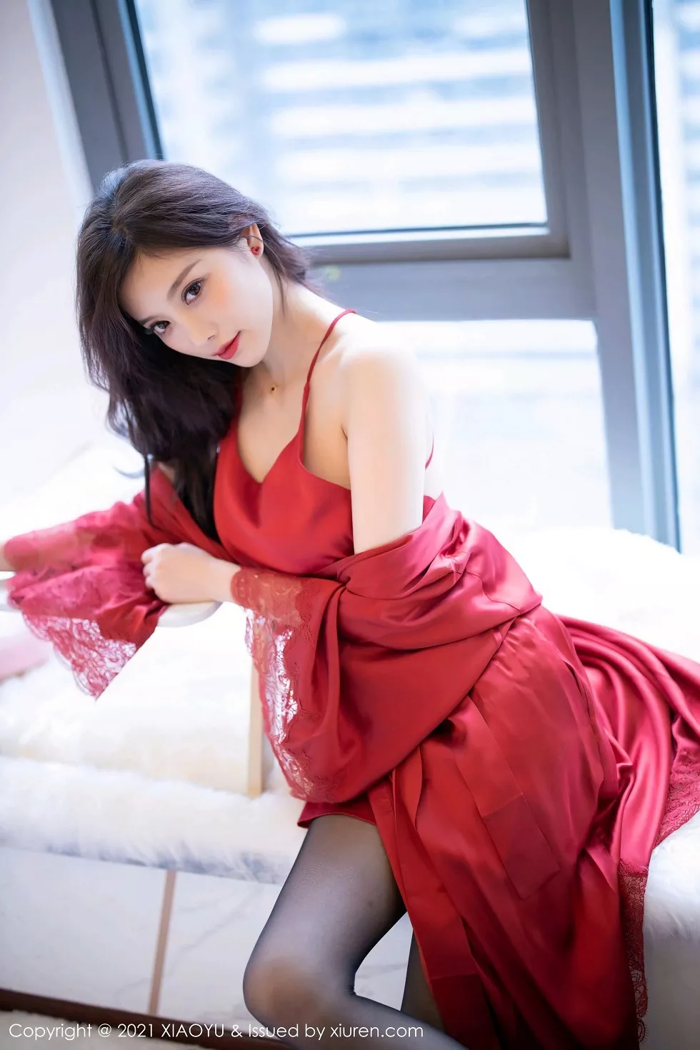 Xgyw.Org_[XiaoYu画语界]Vol.460_女神杨晨晨sugar红色蕾丝外衣配超薄黑丝裤袜秀翘臀诱惑写真71P