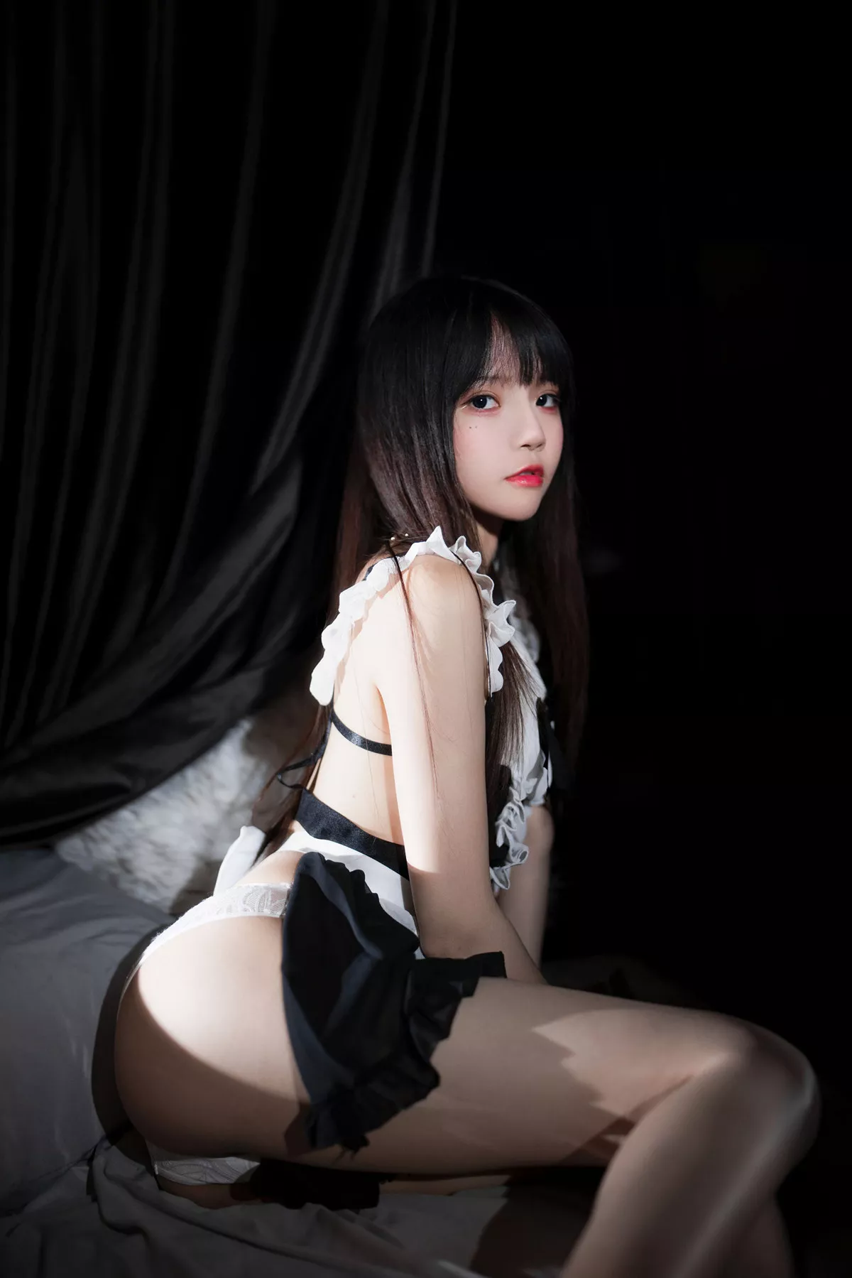 Xgyw.Org_网红妹子桜桃喵私房性感情趣女仆装露蕾丝内衣秀完美身材诱惑写真82P