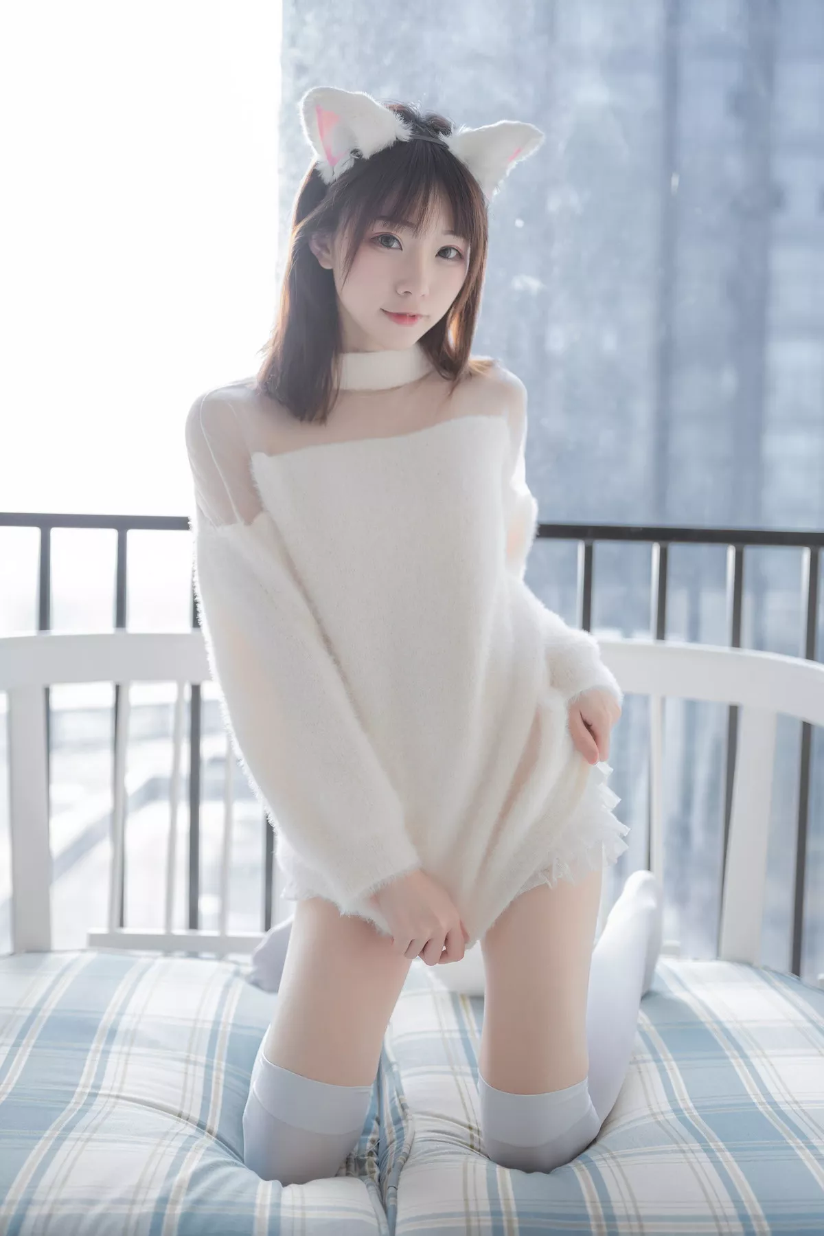 Xgyw.Org_动漫博主Kitaro_绮太郎私房性感猫女郎服饰配白丝袜秀完美身材迷人诱惑写真41P