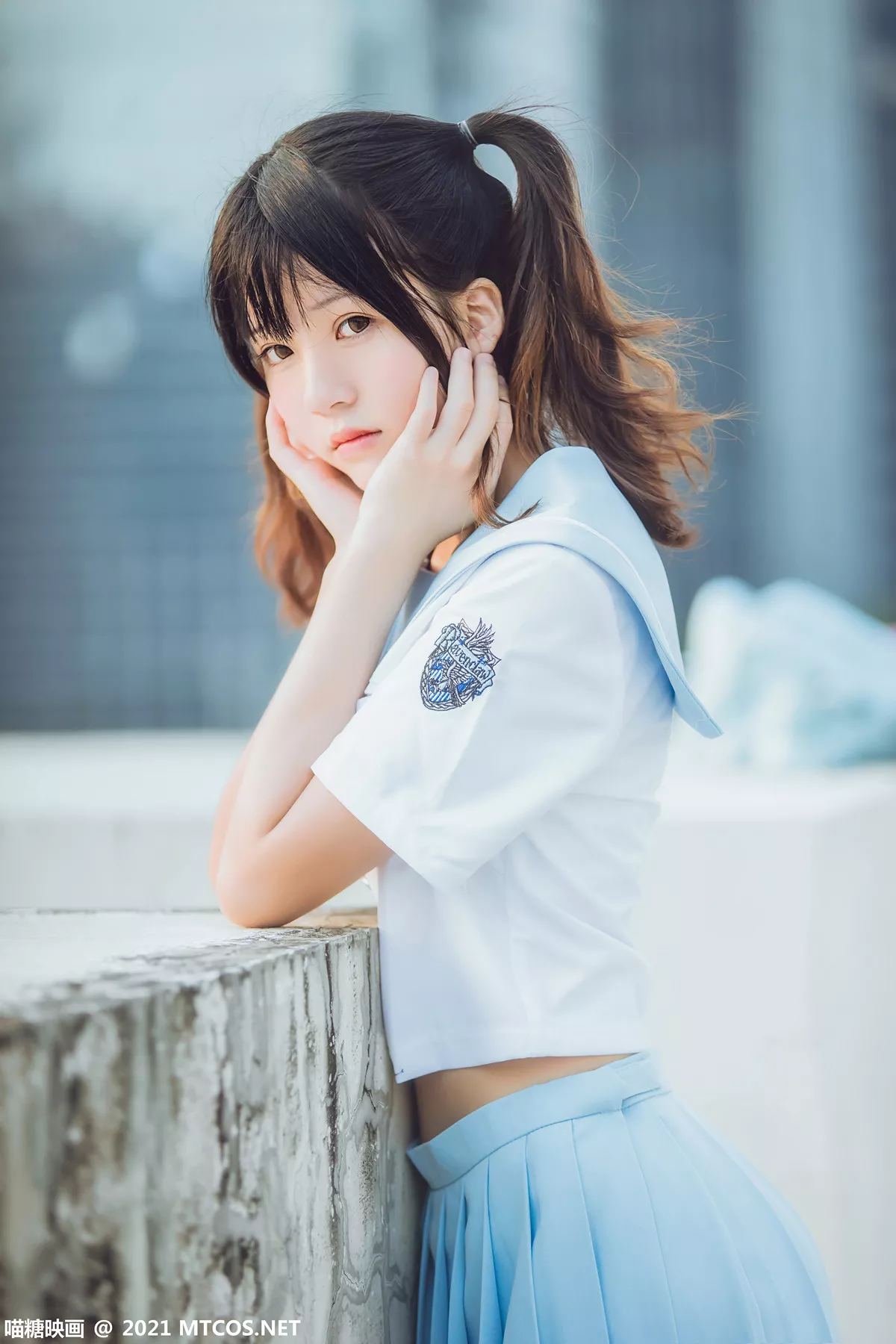 Xgyw.Org_[喵糖映画]Vol.374_双马尾美少女天台上性感女子高中生服饰配白丝袜迷人写真20P