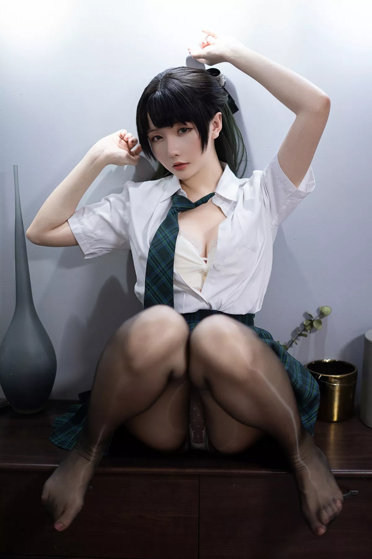 Xgyw.Org_Coser小姐姐星之迟迟绿色JK制服主题私房半脱露白色蕾丝内衣秀豪乳诱惑写真101P