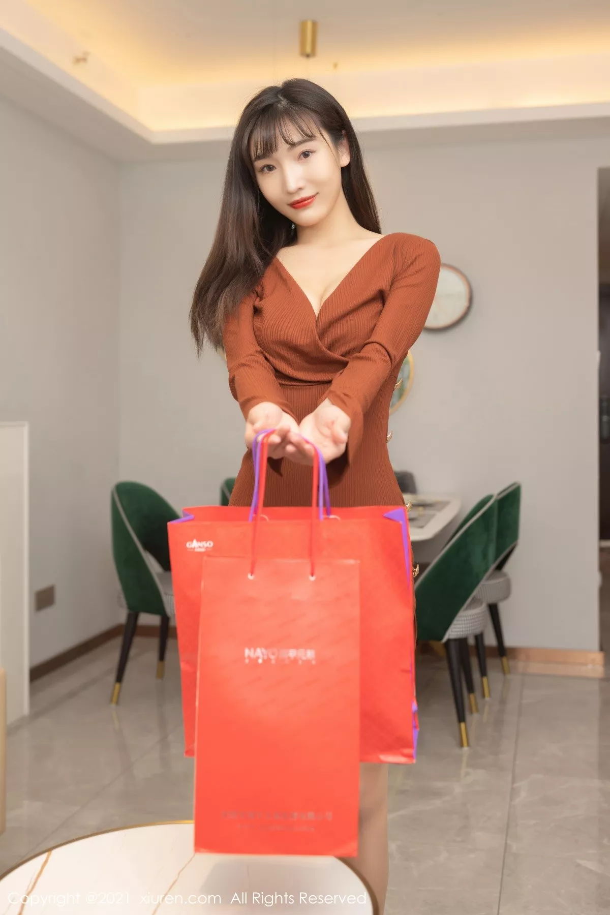 Xgyw.Org_XiuRen第3362期_嫩模陆萱萱成都旅拍租赁女友见父母主题超薄肉丝裤袜诱惑写真73P
