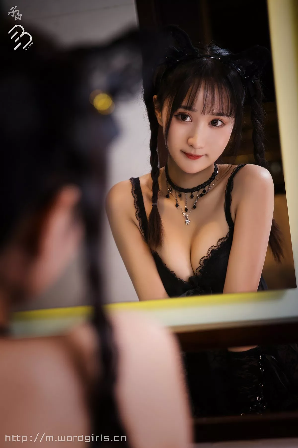 Xgyw.Org_[Toutiao头条女神]No.867_嫩模婴宁私房黑色缕空情趣内衣秀完美身材极致诱惑写真20P