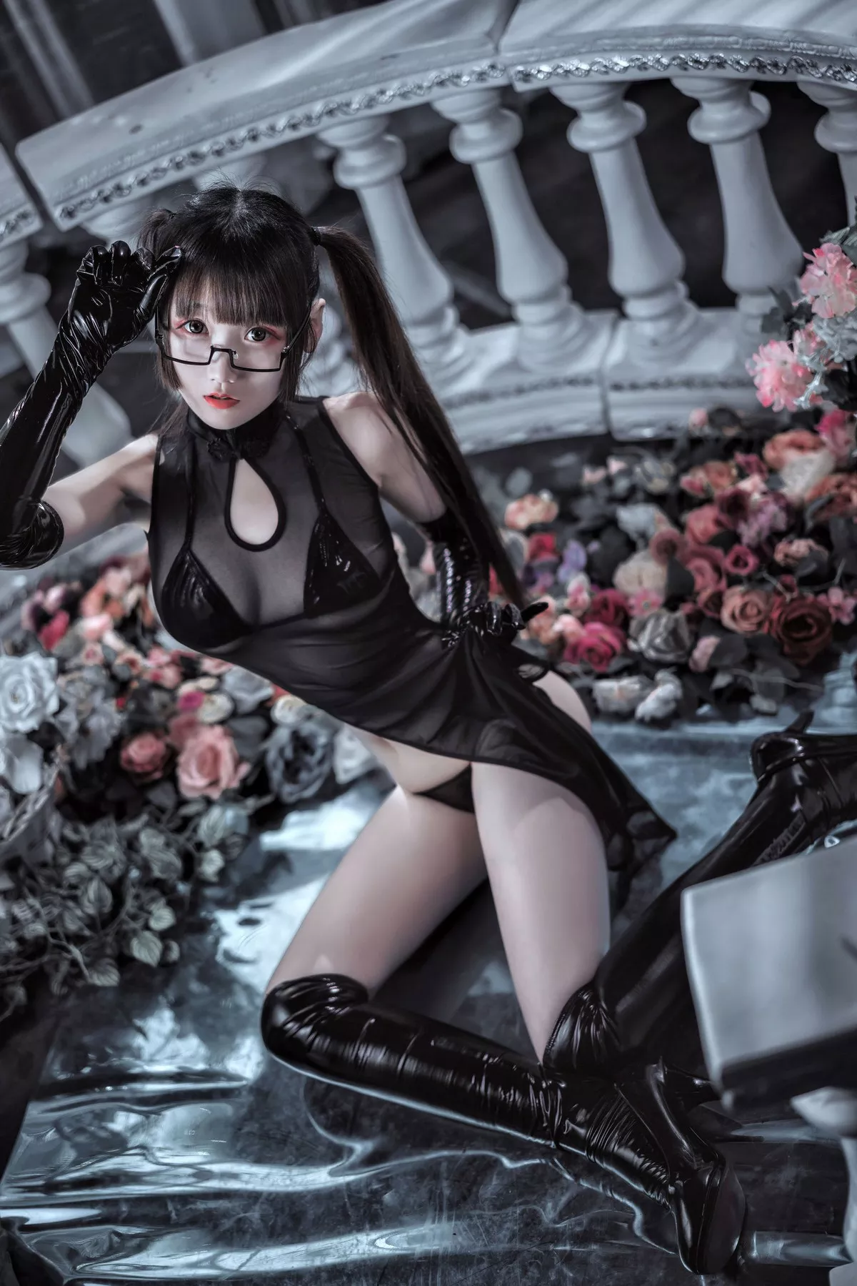 Xgyw.Org_COS少女星野咪兔透视网纱旗袍主题私房黑色三点式内衣秀火辣身材诱惑写真89P