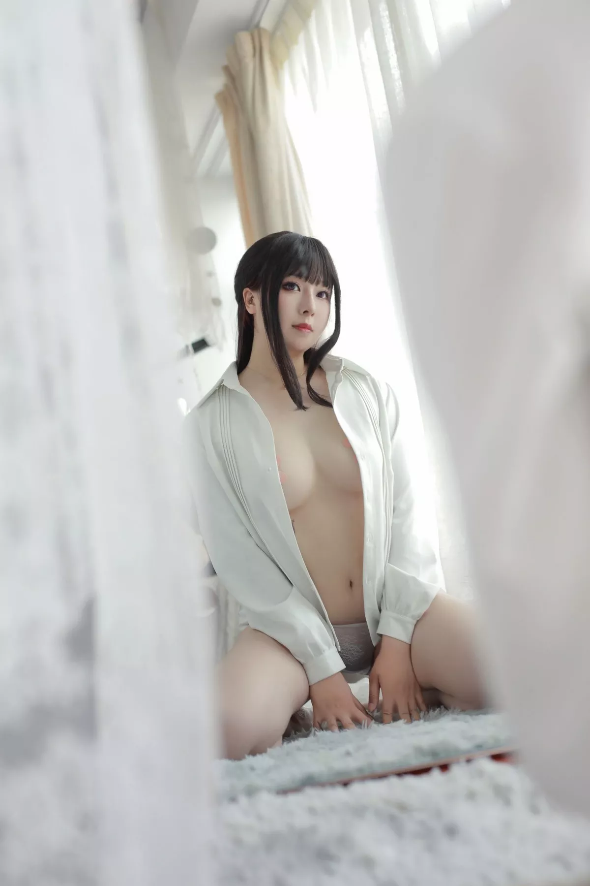 Xgyw.Org_网络美女小容仔咕咕咕创口贴OL主题私房脱白衬衣露豪乳遮点极致诱惑写真36P