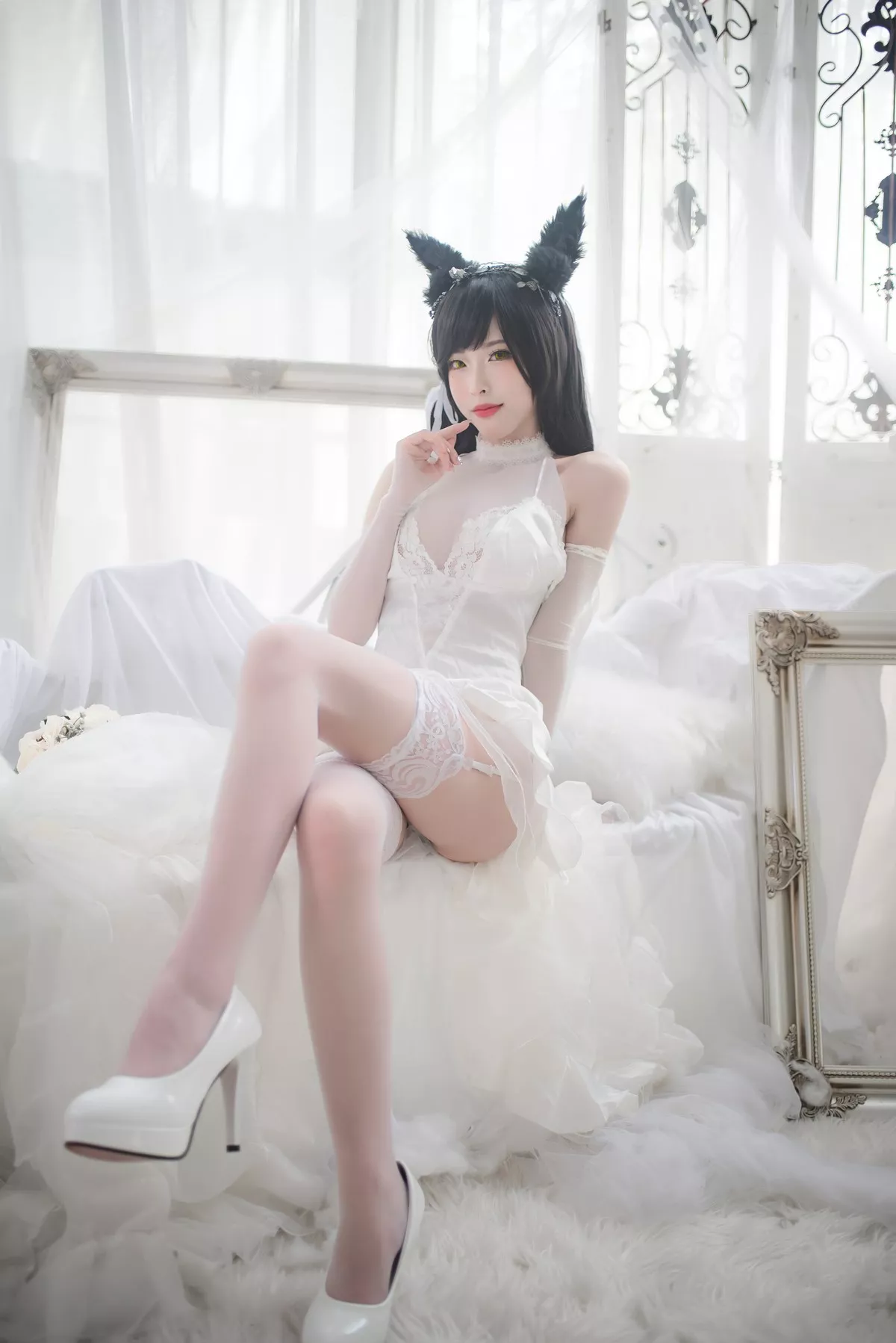 Xgyw.Org_性感尤物清水由乃爱宕婚纱主题白色薄透婚纱配蕾丝吊袜秀豪乳翘臀诱惑写真49P