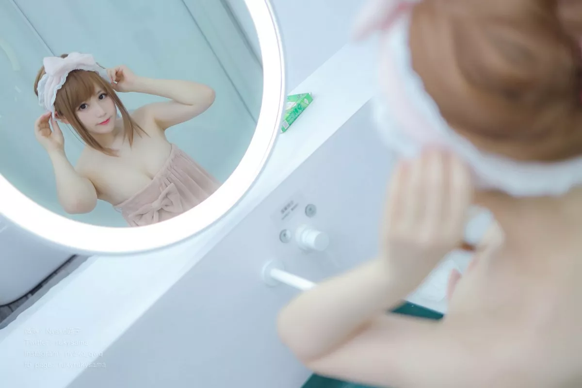 Xgyw.Org_网络美女Nyako喵子休闲时间主题私房泡泡浴+床上半脱露豪乳遮点极致诱惑写真133P