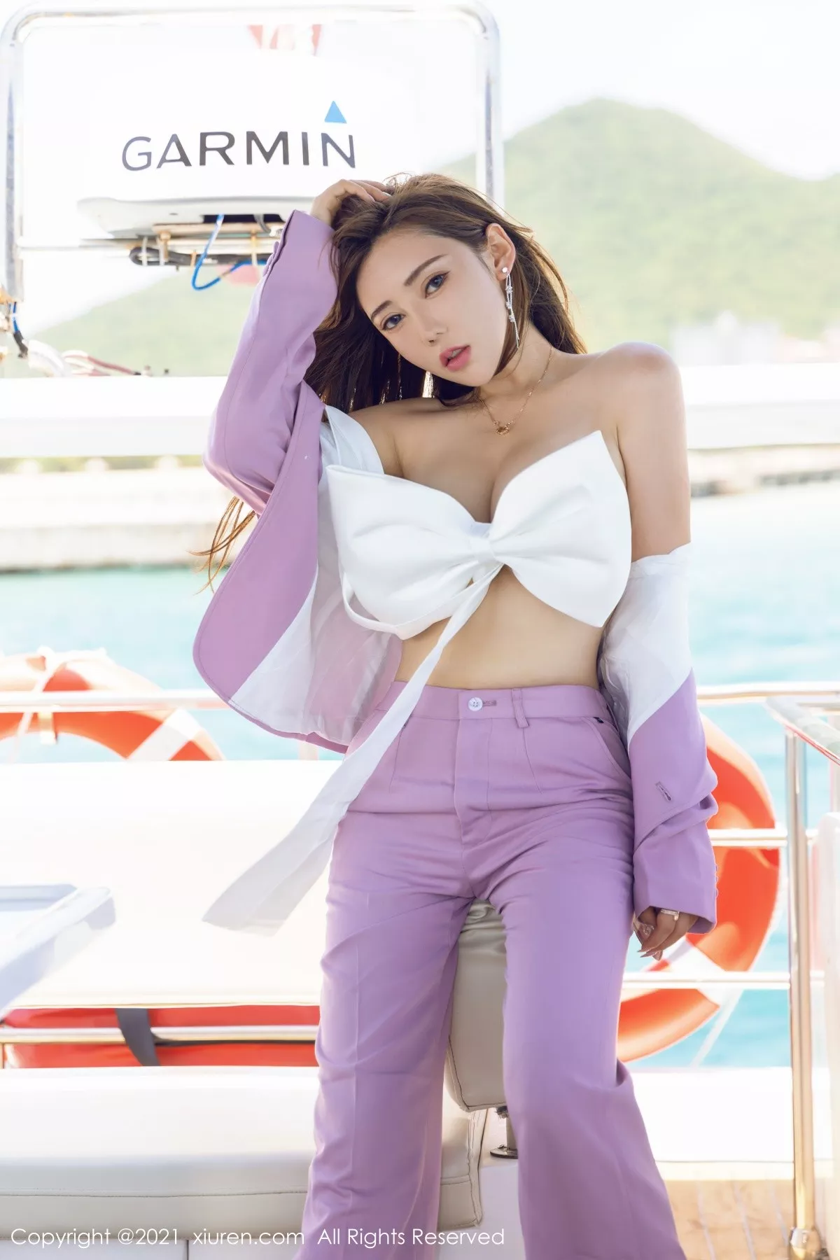 Xgyw.Org_XiuRen第3833期_模特萌汉药baby澳门旅拍游艇主题蝴蝶结内衣秀惹火身材诱惑写真76P