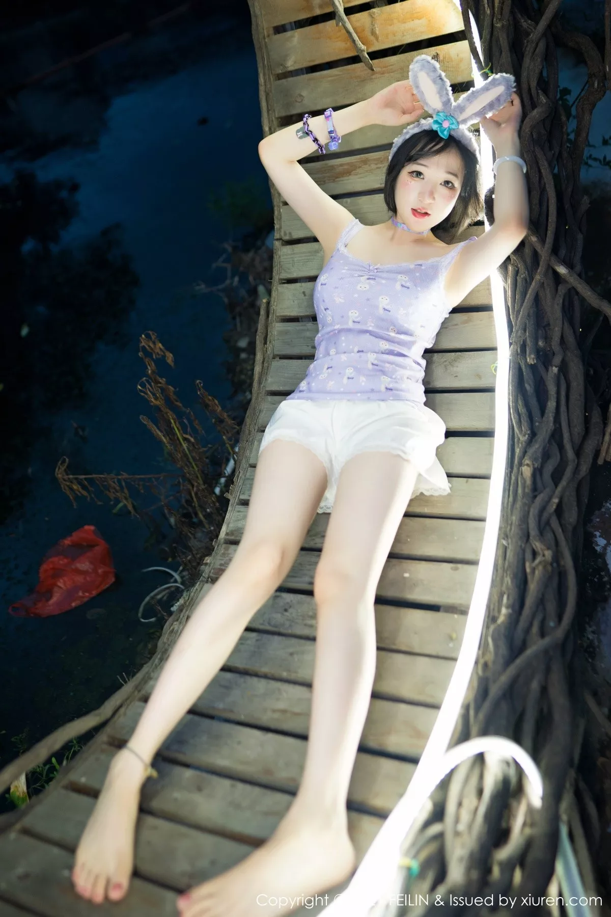 Xgyw.Org_[FeiLin嗲囡囡]VOL.319_模特youOvOyou私房百变花样服饰半脱露豪乳遮点极致诱惑写真80P