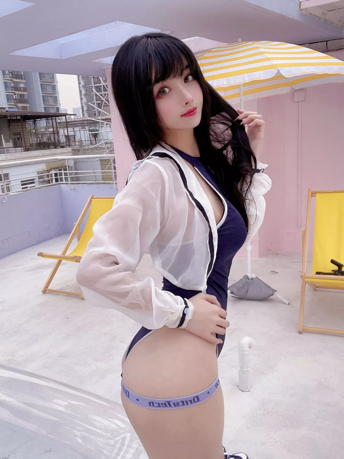 Xgyw.Org_网络美女rioko凉凉子天台竞泳主题户外泳池性感连体泳衣配黑丝裤袜湿身诱惑写真50P