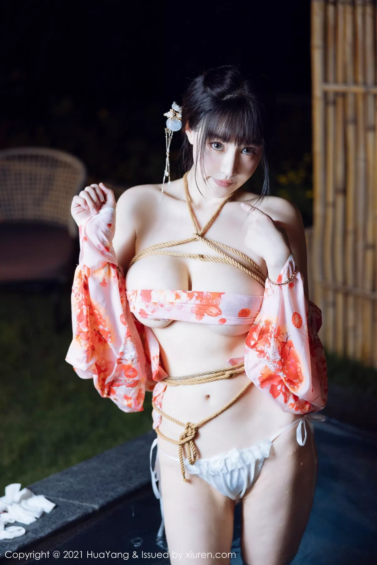 Xgyw.Org_[HuaYang花漾]Vol.463_女神朱可儿Flower成都旅拍温泉内情趣捆绑露豪乳火辣诱惑写真61P