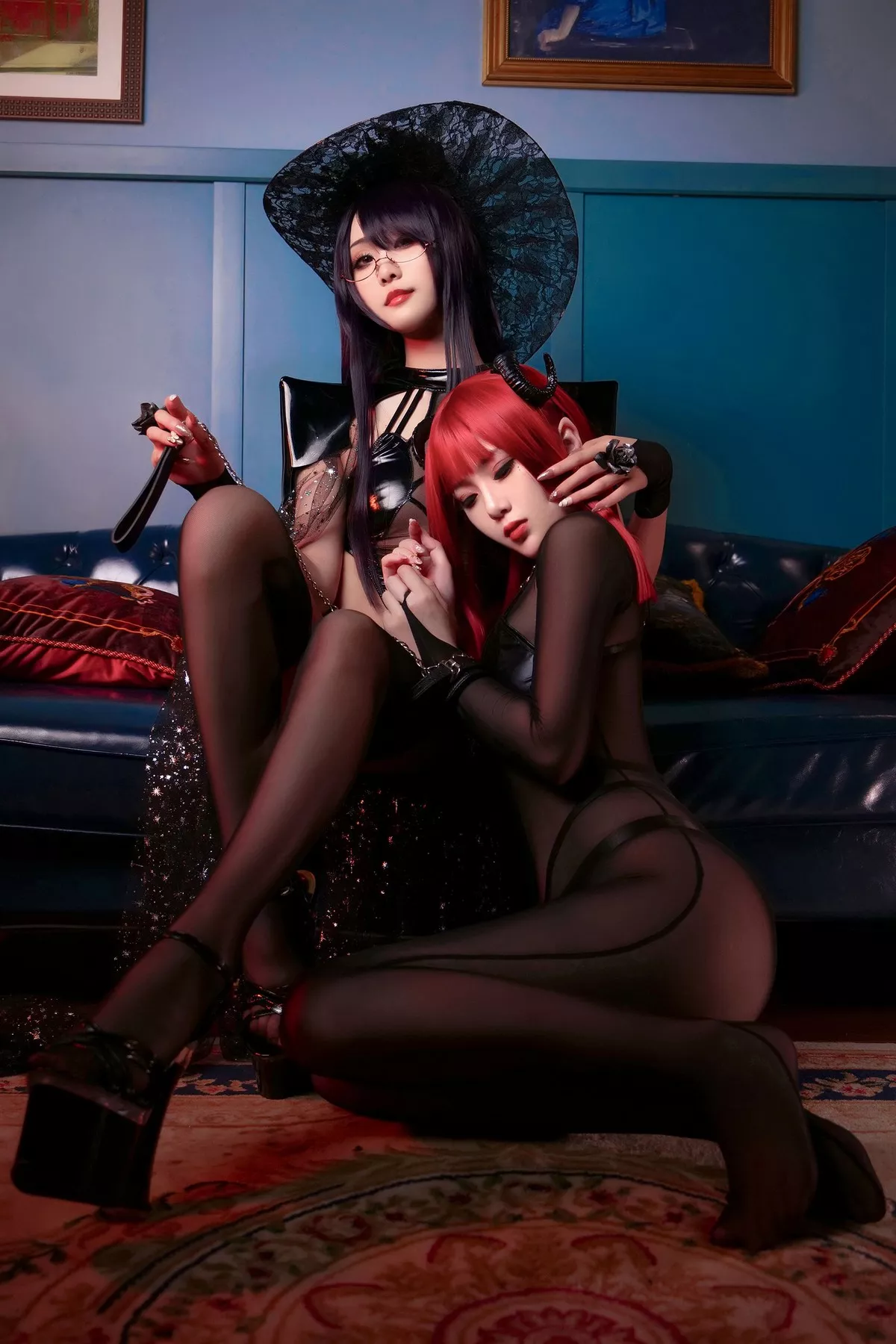 Xgyw.Org_动漫博主曉美媽&羊大真人魔女集会主题私房性感姐妹花黑色情趣服饰完美诱惑写真35P