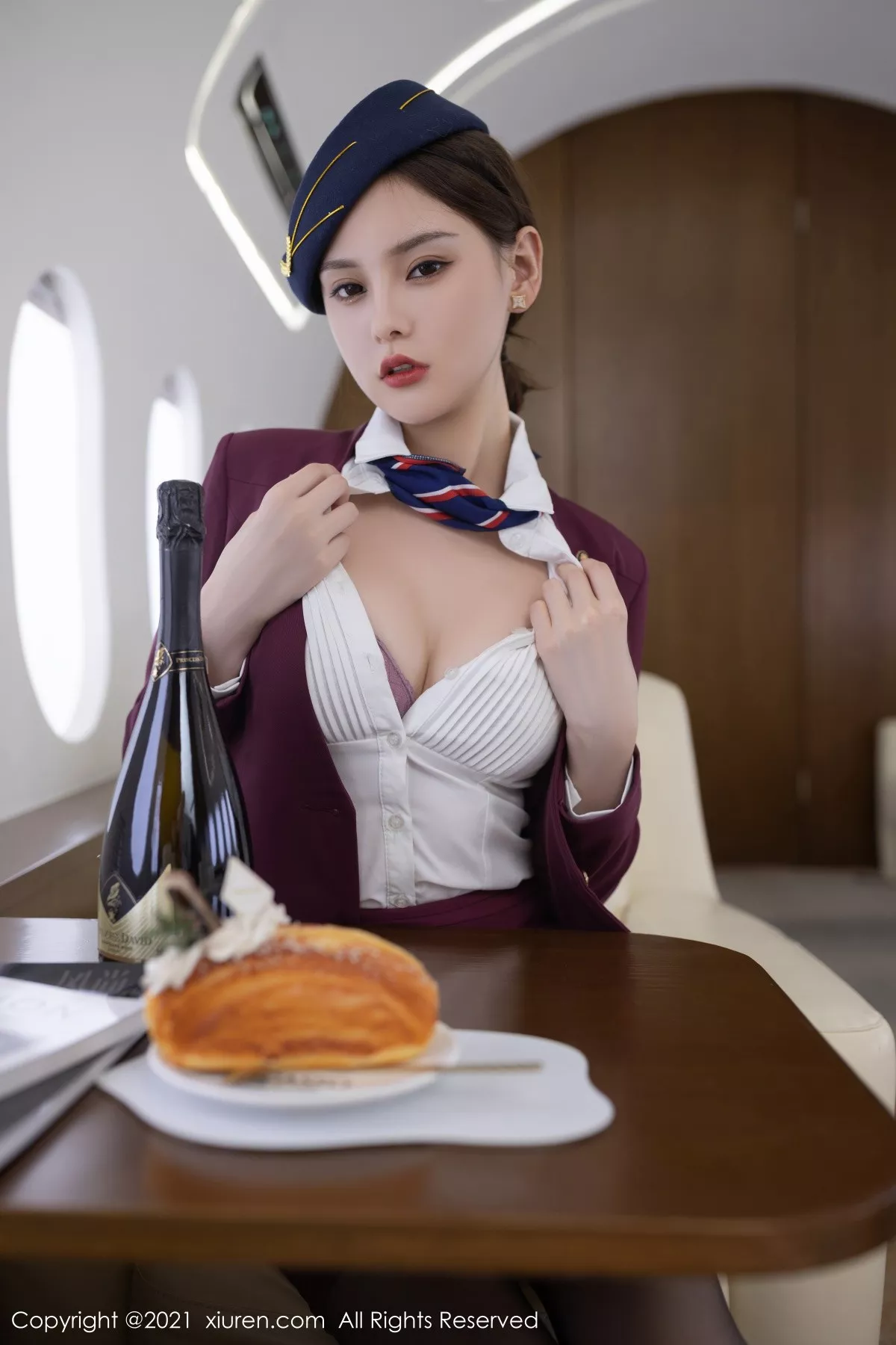 Xgyw.Org_XiuRen第4264期_模特王心怡空姐制服主题私房半脱露性感内衣开档黑丝诱惑写真78P