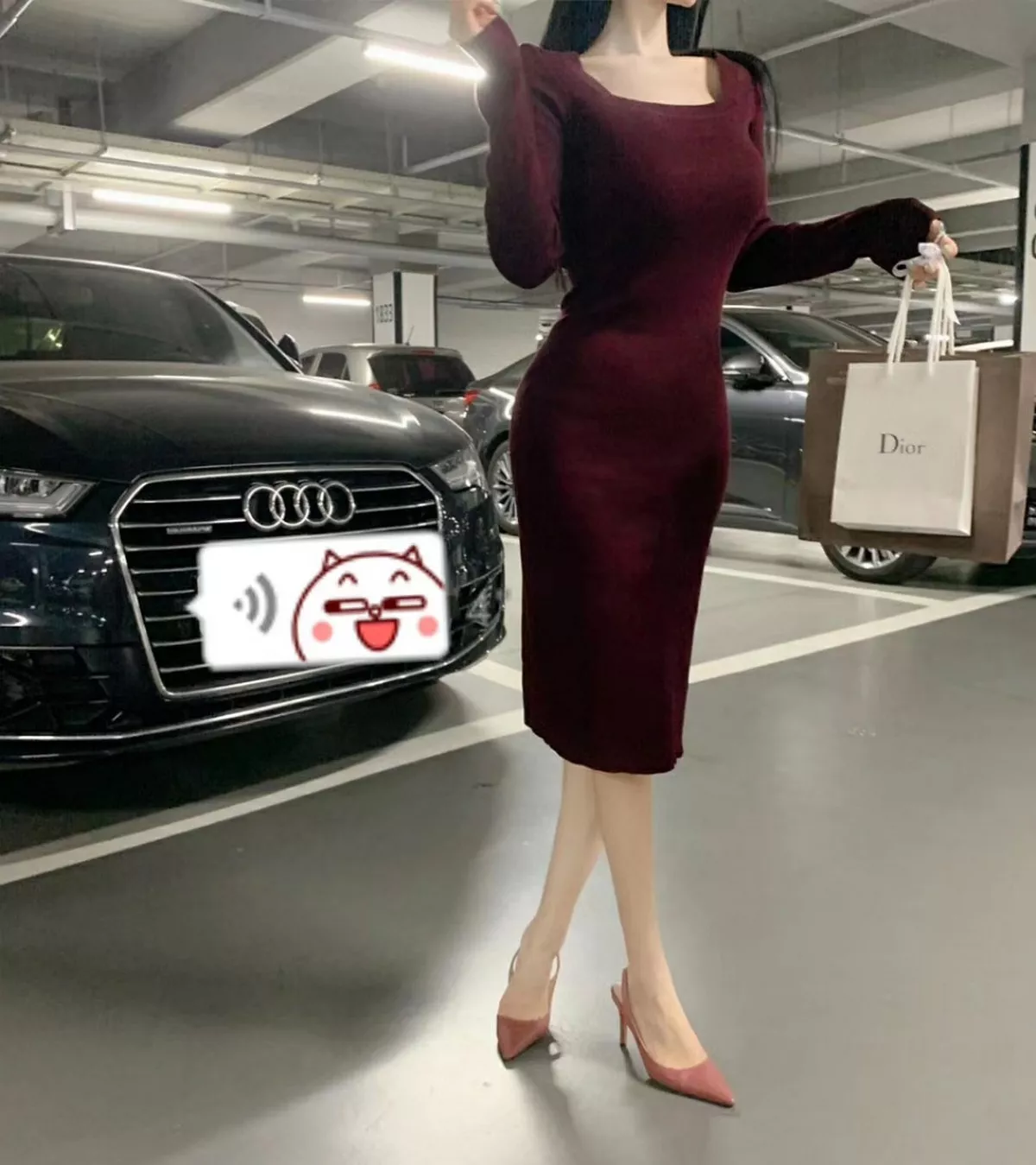 Xgyw.Org_网络美女薇薇微信朋友圈资源合集私房性感连身裙系列秀魔鬼身材迷人诱惑写真297P