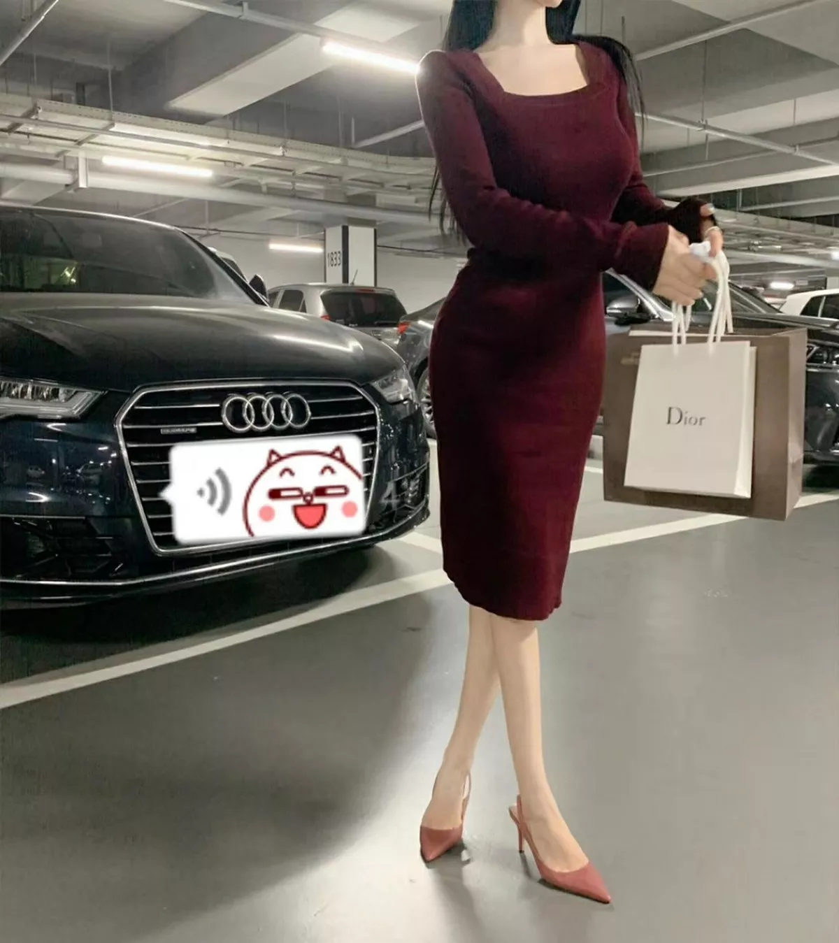 Xgyw.Org_网络美女薇薇微信朋友圈资源合集私房性感连身裙系列秀魔鬼身材迷人诱惑写真297P