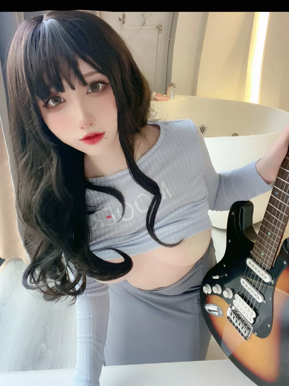 Xgyw.Org_动漫博主九曲Jean吉他妹妹主题私房性感针织毛衣半撩真空露豪乳半球诱惑写真40P