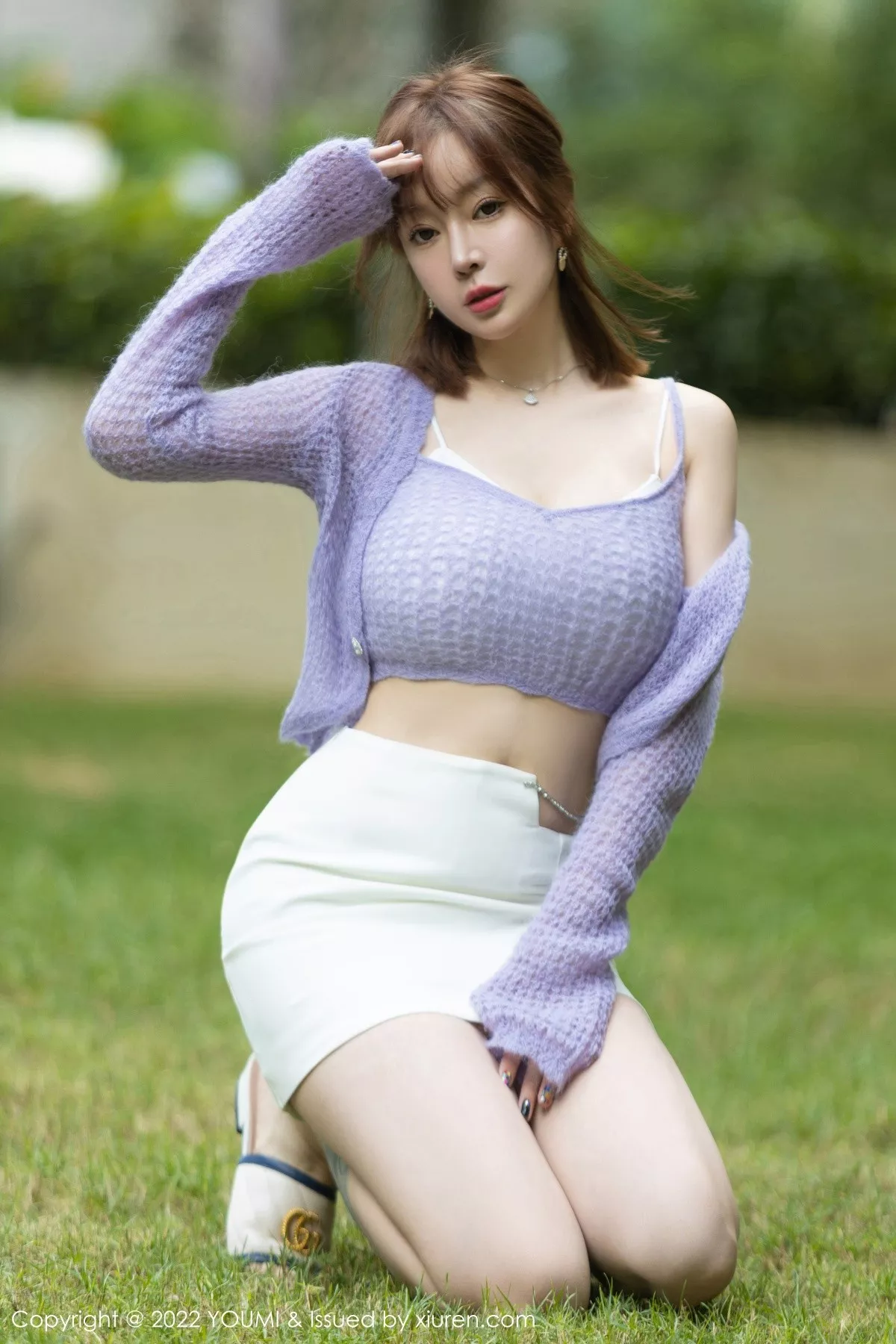 Xgyw.Org_[YouMi尤蜜荟]Vol.760_女神王雨纯三亚旅拍紫色缕空毛衣配白短裙秀丰满身材诱惑写真74P