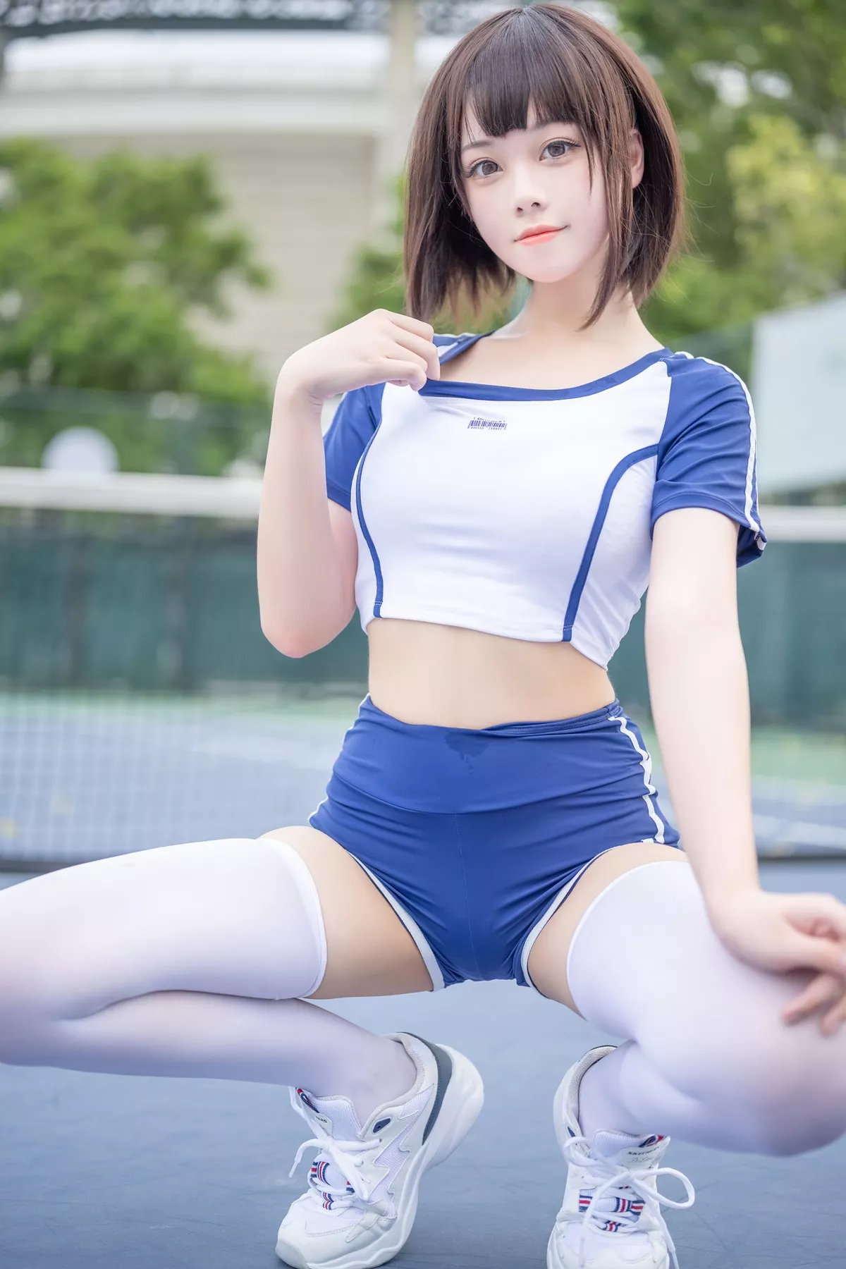 Xgyw.Org_萌系小姐姐蜜汁猫裘体操服主题户外性感运动服半撩露蕾丝内衣秀豪乳诱惑写真50P
