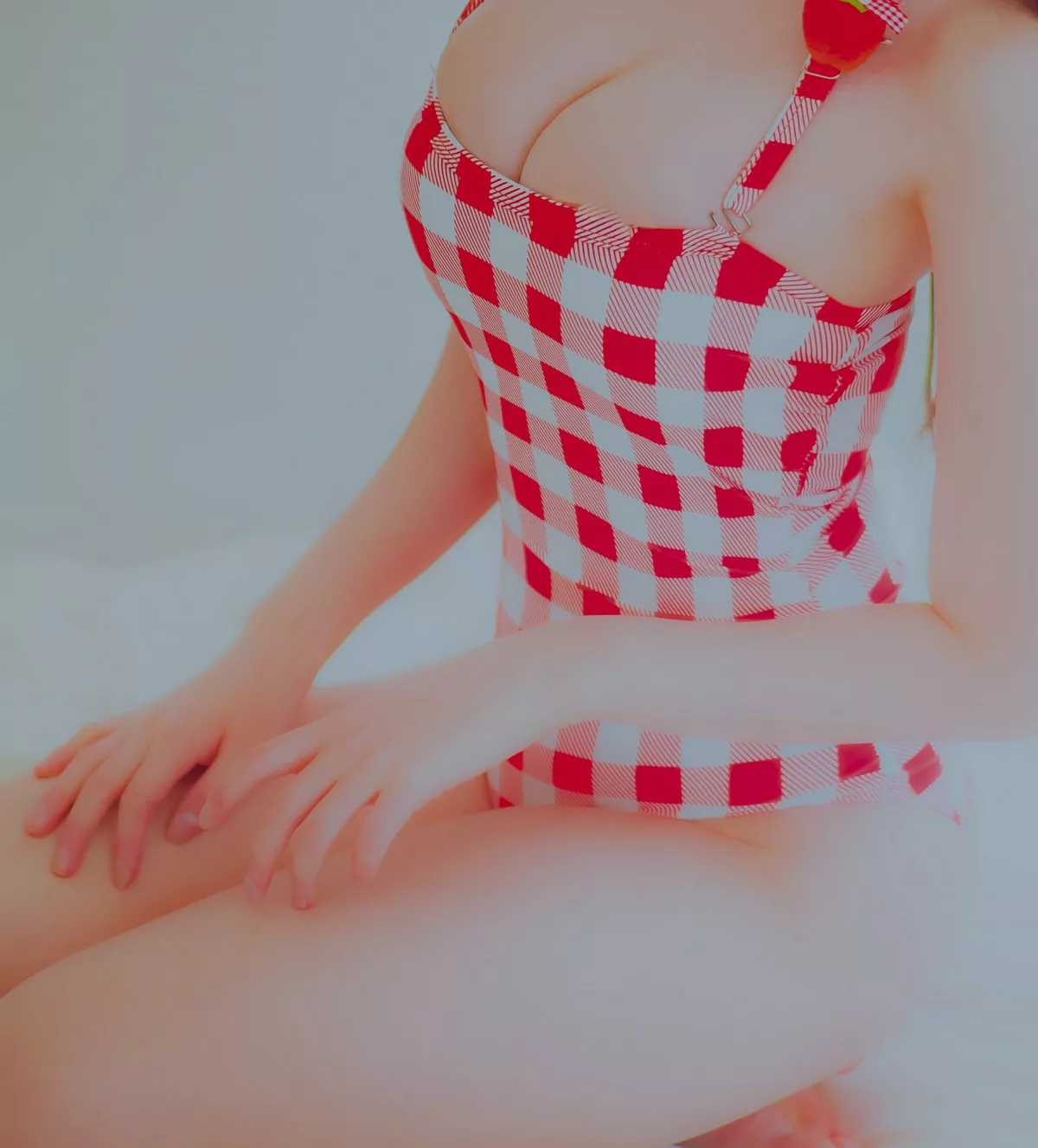 Xgyw.Org_韩国美女Bambi格子半身裙主题私房性感红色格子服饰秀丰满身材迷人诱惑写真61P