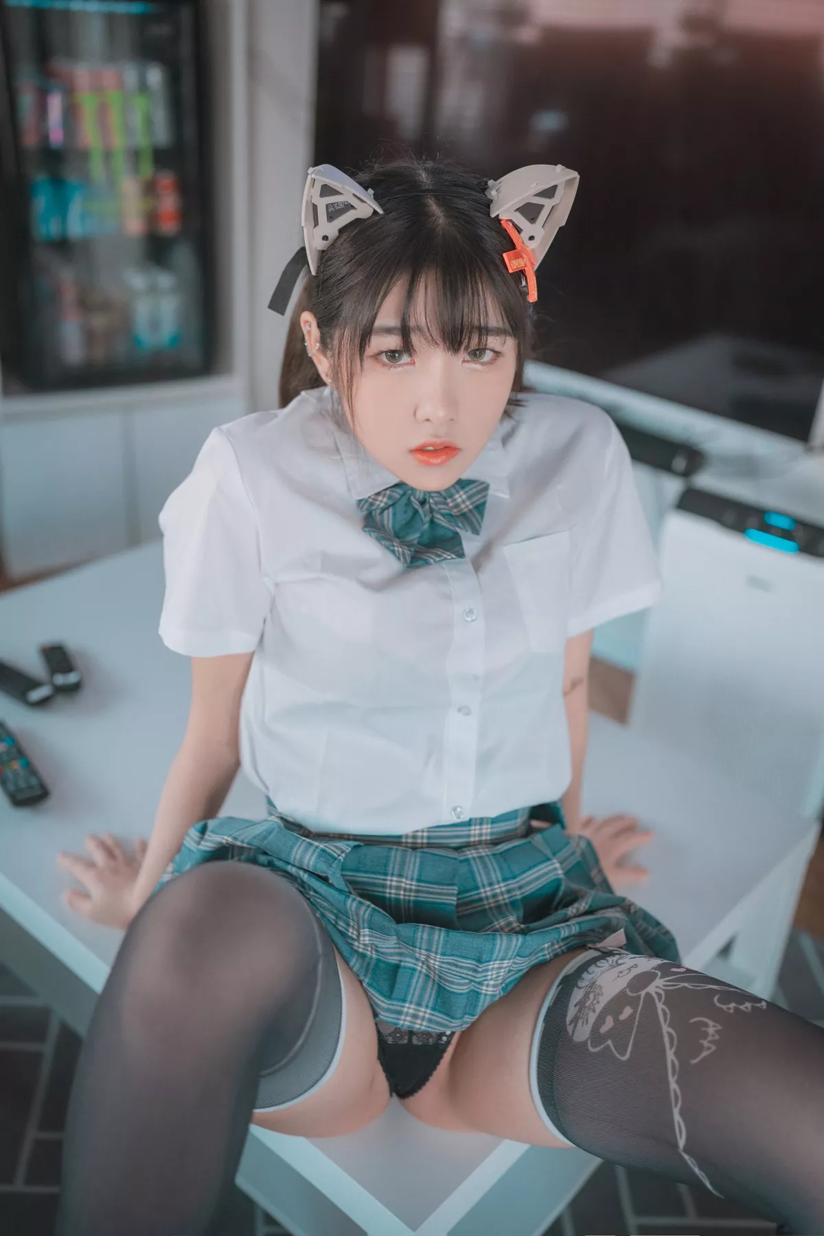Xgyw.Org_[DJAWA]No.020_模特Sonson_Plug Me In主题私房性感内衣配黑丝吊袜诱惑写真99P