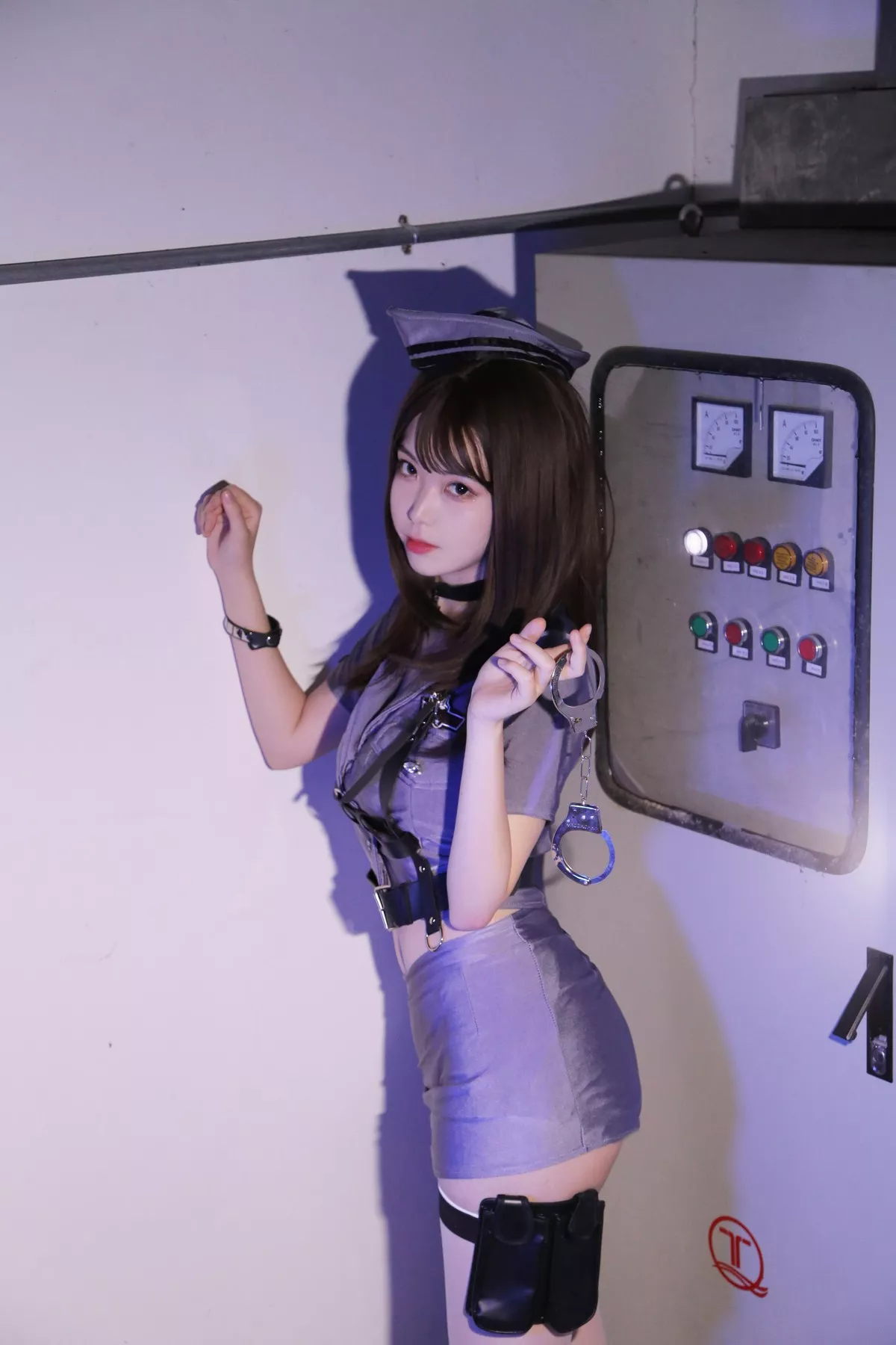 Xgyw.Org_微博妹子Fushii_海堂极探侦道主题户外性感女警制服短裙配白丝袜完美诱惑写真31P