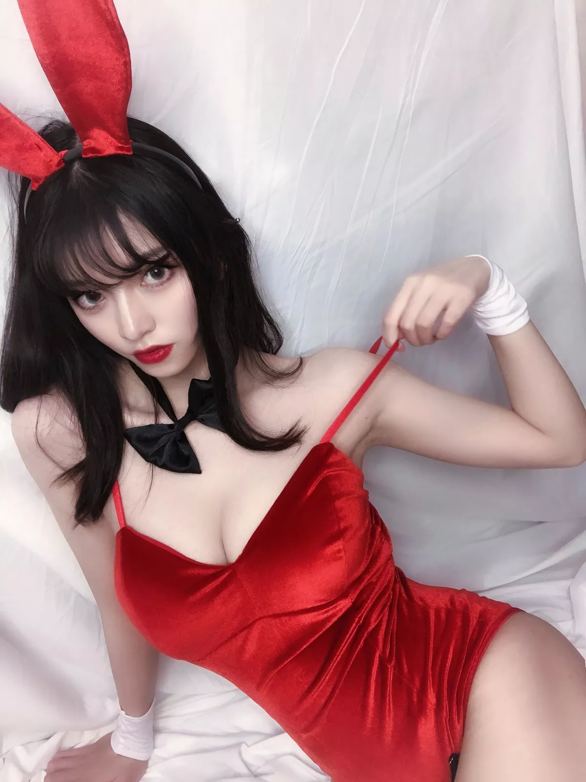 Xgyw.Org_动漫博主Kettoe红丝绒兔女郎主题私房性感红色深V吊带配蕾丝吊袜迷人诱惑写真64P