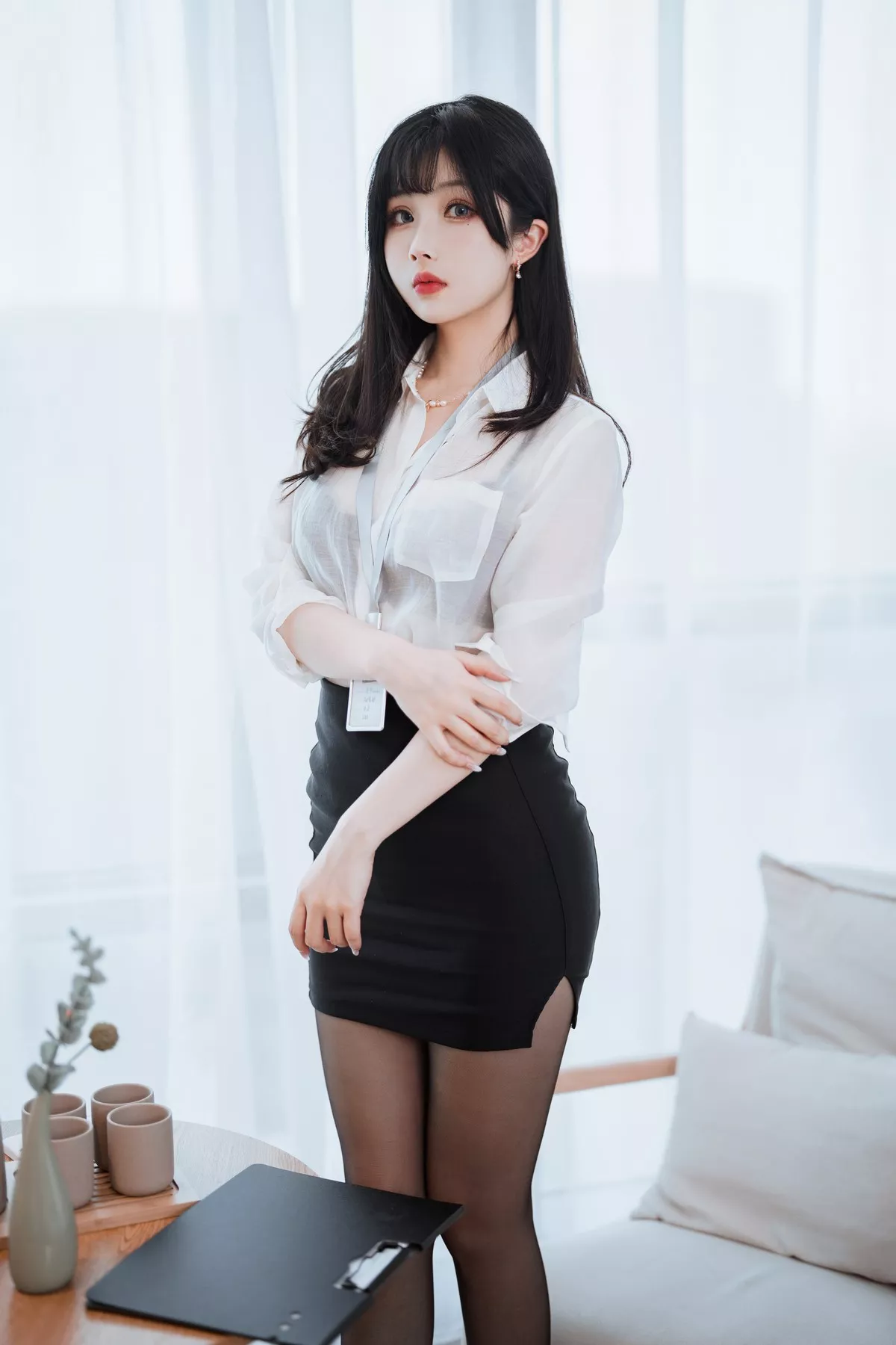 Xgyw.Org_网络美女rioko凉凉子&面饼仙儿双人黑丝主题私房OL制服下超薄黑丝秀美腿诱惑写真91P