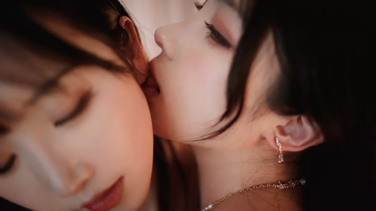 Xgyw.Org_网络美女rioko凉凉子&面饼仙儿双人黑丝主题私房OL制服下超薄黑丝秀美腿诱惑写真91P