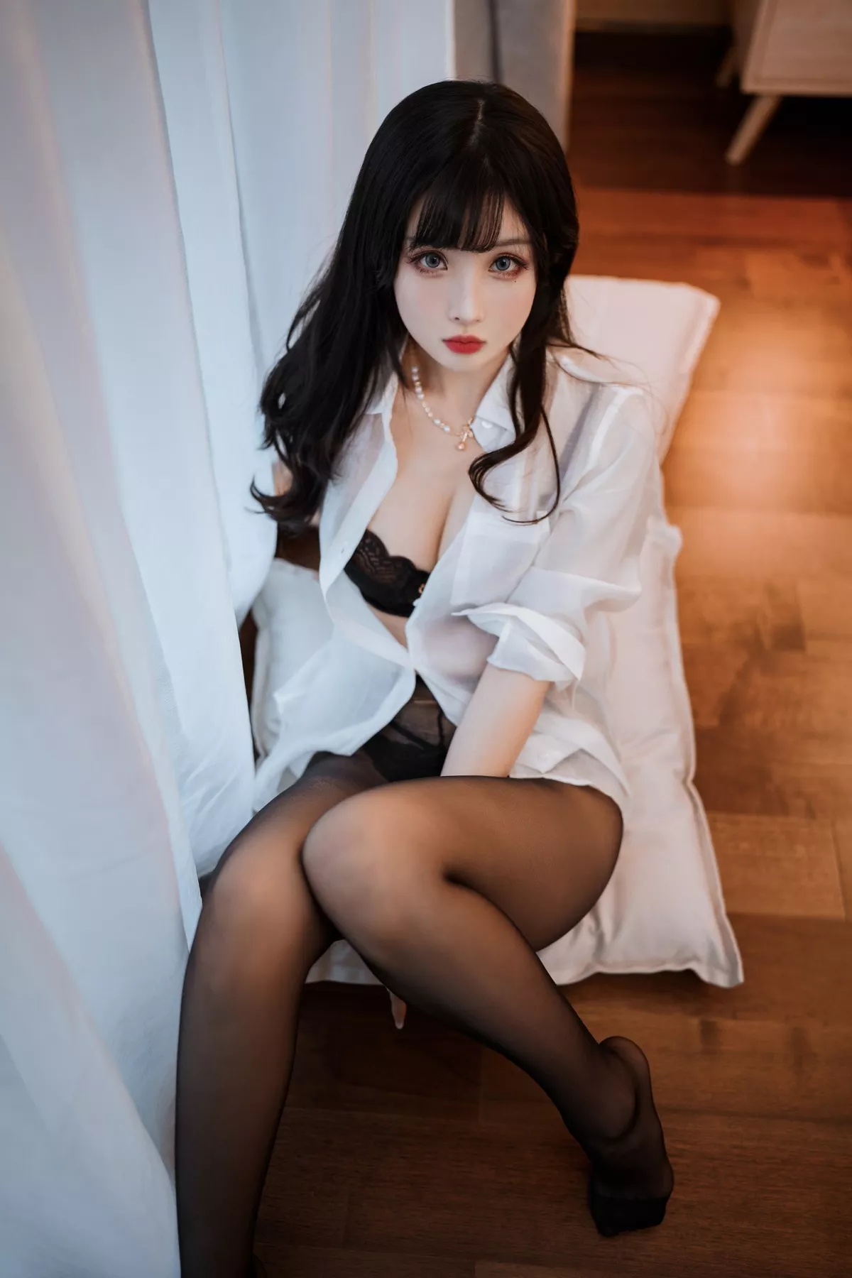 Xgyw.Org_网络美女rioko凉凉子&面饼仙儿双人黑丝主题私房OL制服下超薄黑丝秀美腿诱惑写真91P
