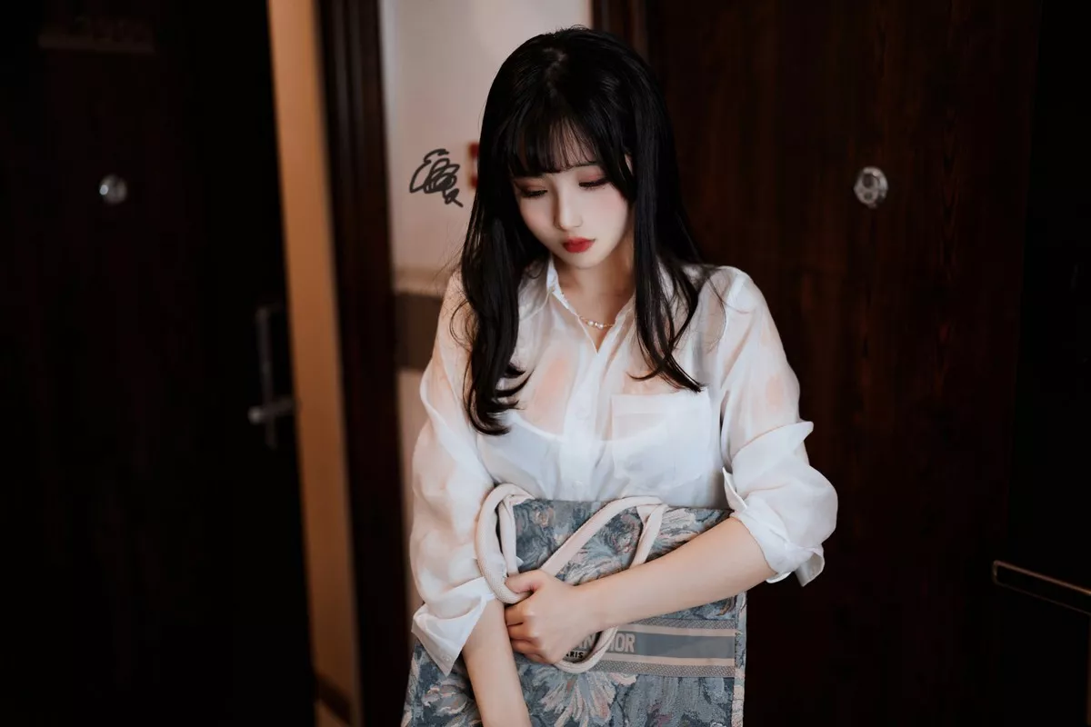 Xgyw.Org_网络美女rioko凉凉子&面饼仙儿双人黑丝主题私房OL制服下超薄黑丝秀美腿诱惑写真91P