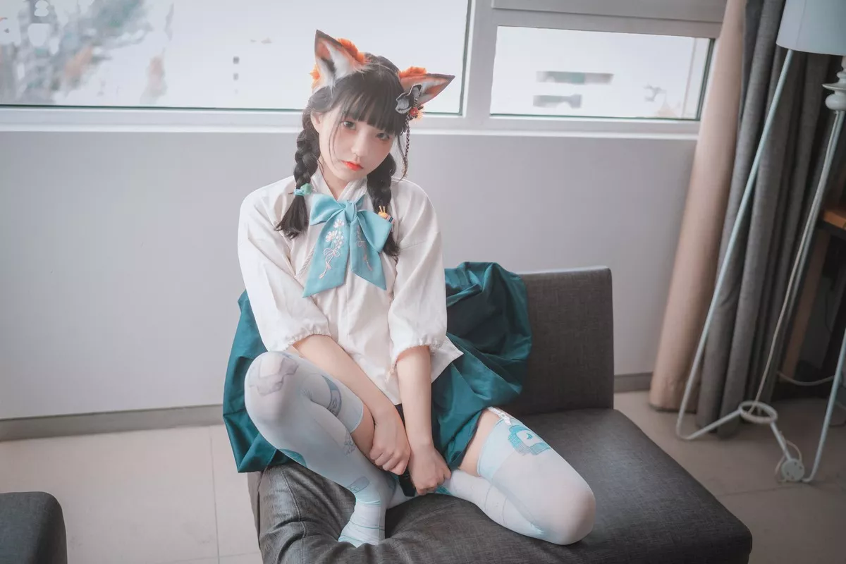 Xgyw.Org_[DJAWA]No.003_韩国美女Jenny_Kitune in Hanfu主题蕾丝吊袜秀翘臀诱惑写真52P
