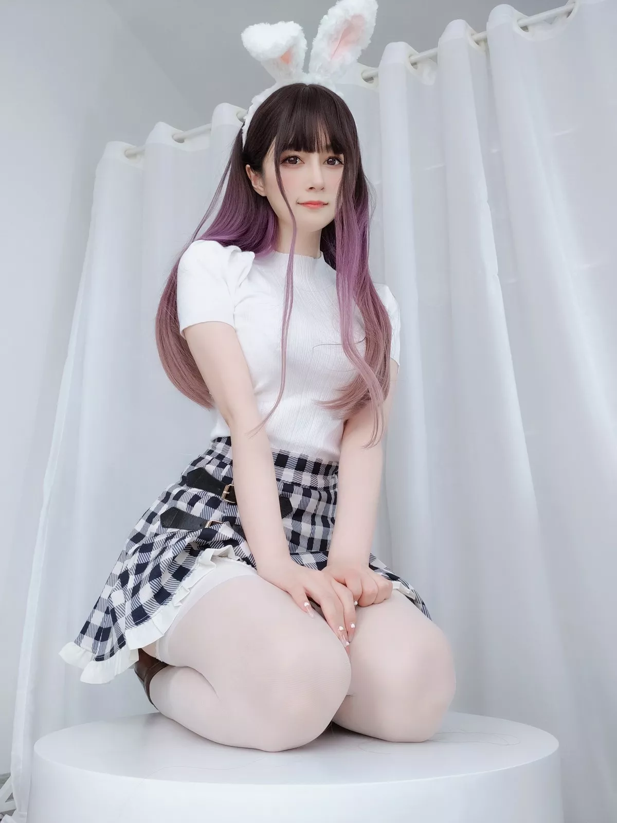 Xgyw.Org_Coser小姐姐白银81白丝兔女郎主题性感服饰配白丝吊袜半脱秀完美身材诱惑写真168P