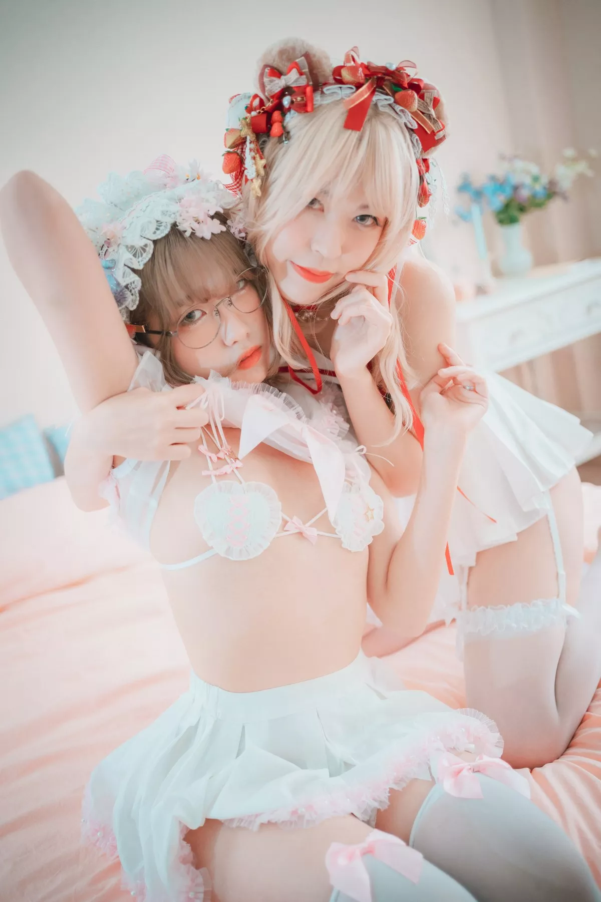 Xgyw.Org_[DJAWA]No.094_模特Sonson & Mozzi_Spring Comes Twice主题性感姐妹花私房诱惑写真61P