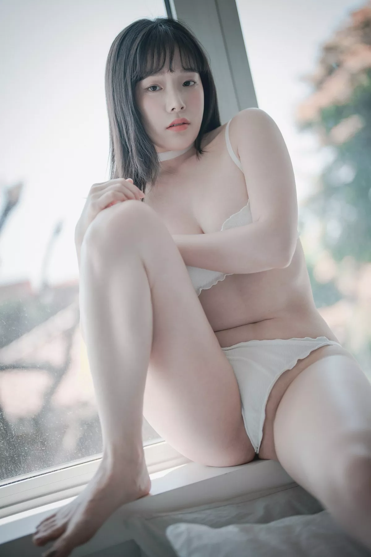 Xgyw.Org_[DJAWA]No.123_模特PIA_Cozy White主题私房性感白色内衣秀丰满身材撩人诱惑写真77P