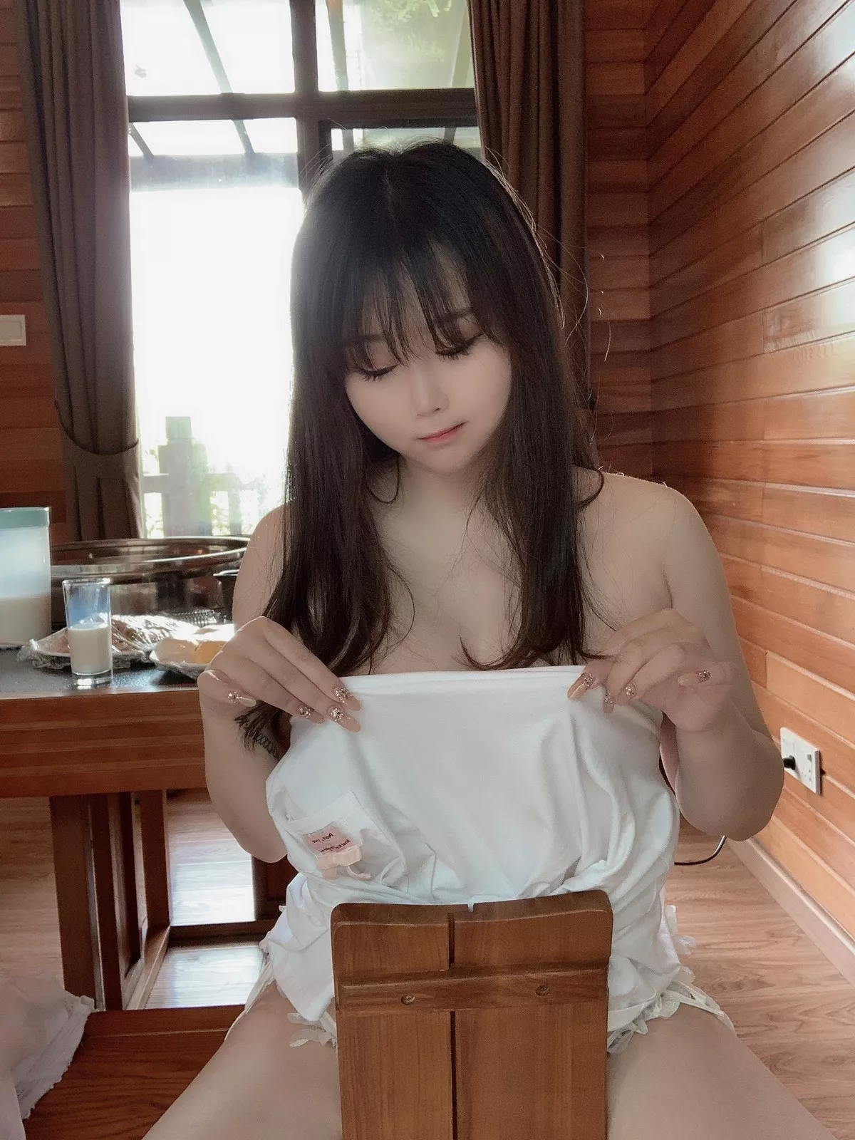 Xgyw.Org_蜜桃少女是依酱呀夏日主题私房性感白色薄透情趣内衣秀完美身材惹火诱惑写真50P