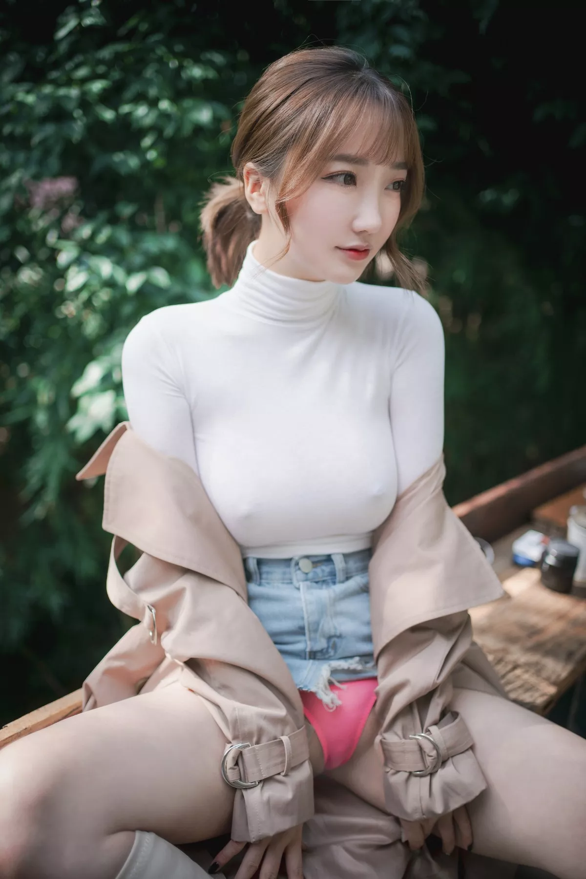 Xgyw.Org_[DJAWA]No.135_模特Yeeun_A Snap of Intimacy主题性感真空白T秀傲人豪乳诱惑写真150P
