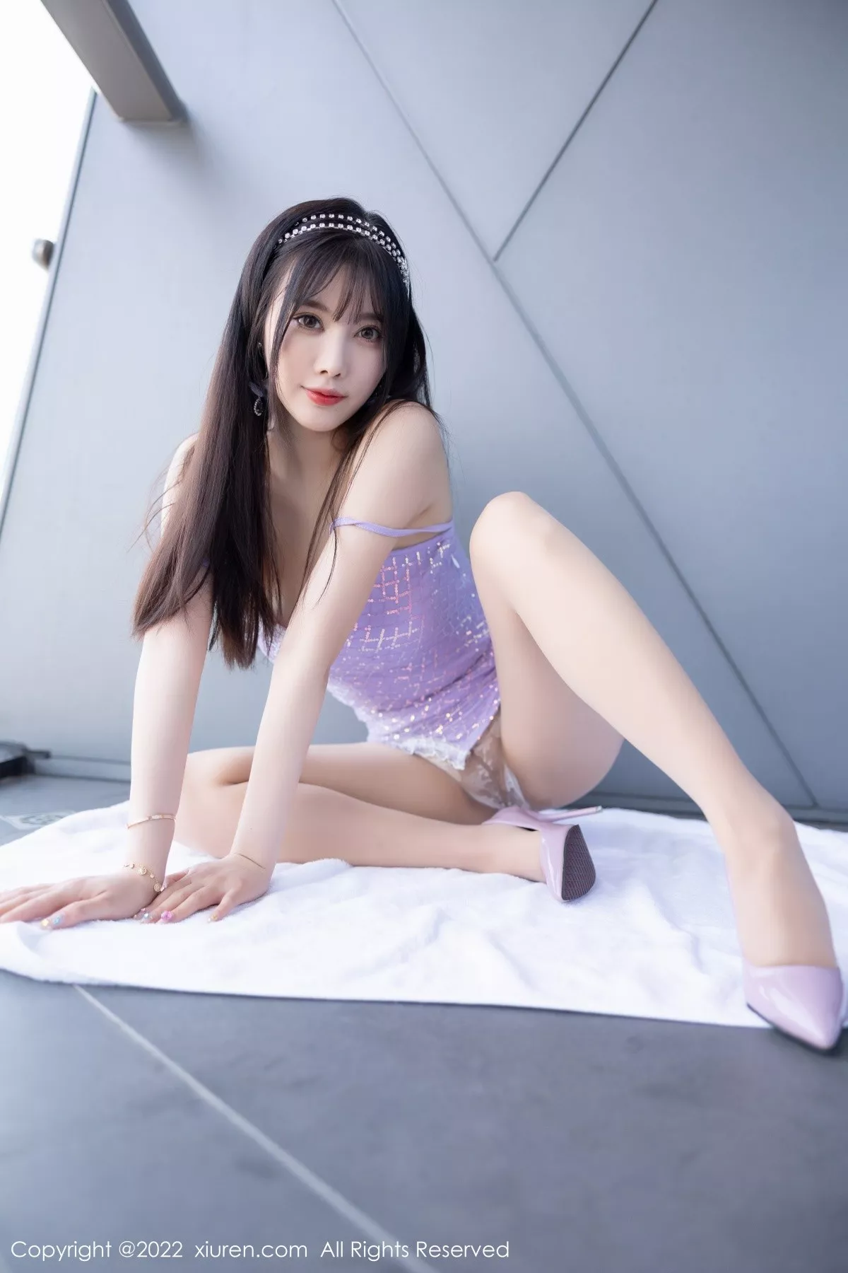 Xgyw.Org_XiuRen第5300期_女神杨晨晨Yome紫色吊带短裙配超薄肉丝秀完美身材诱惑写真78P