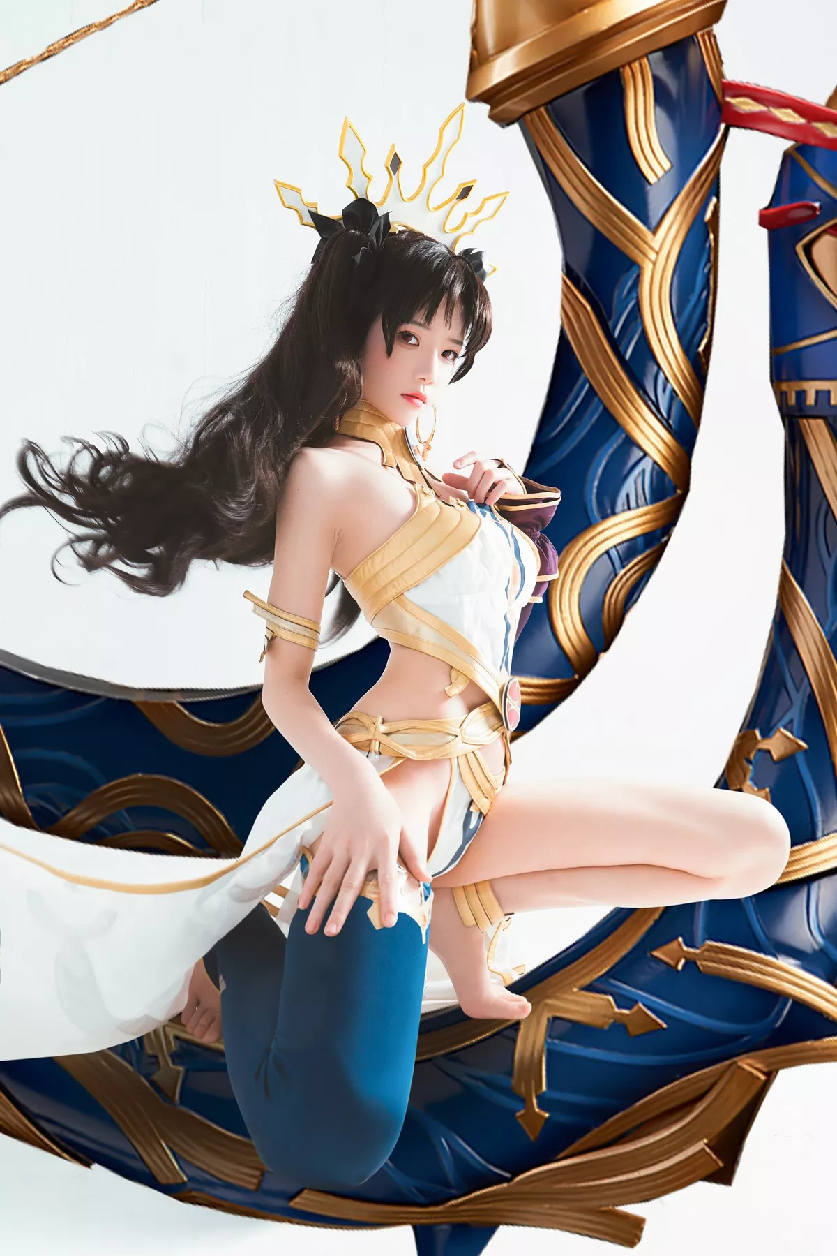 Xgyw.Org_网络美女桜桃喵弓凛Cos主题私房性感白色服饰秀完美身材翘臀美腿迷人诱惑写真44P