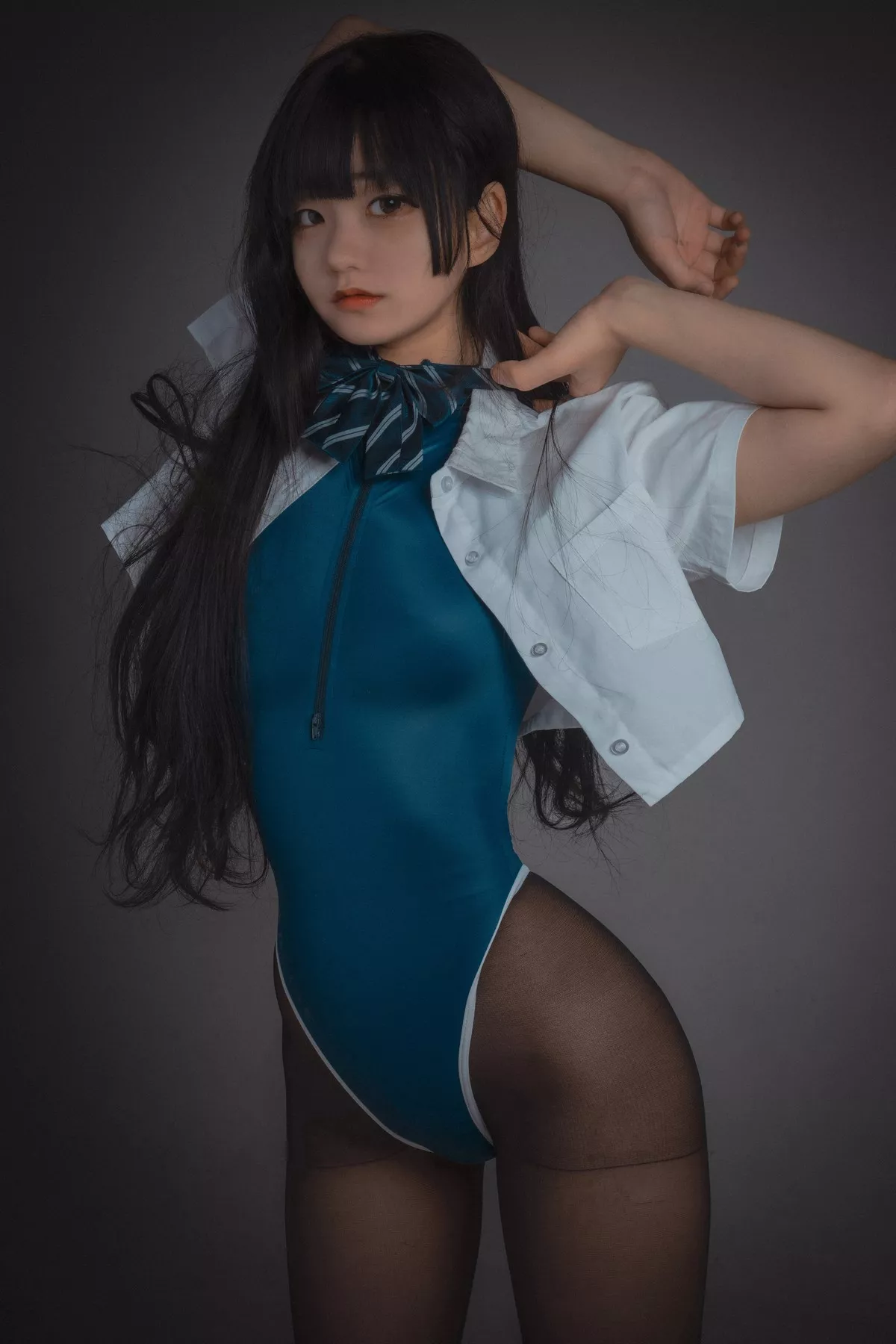 Xgyw.Org_[DJAWA]No.178_模特Jenny_Swimming Lesson主题性感连体泳衣配超薄黑丝诱惑写真46P