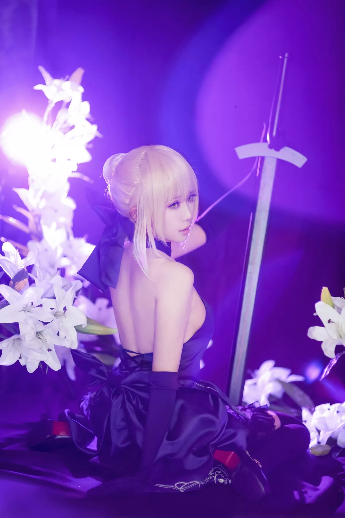 Xgyw.Org_Coser妹子Ely_eee黑贞主题美女武士装扮性感黑色吊带礼裙秀完美身材诱惑写真31P
