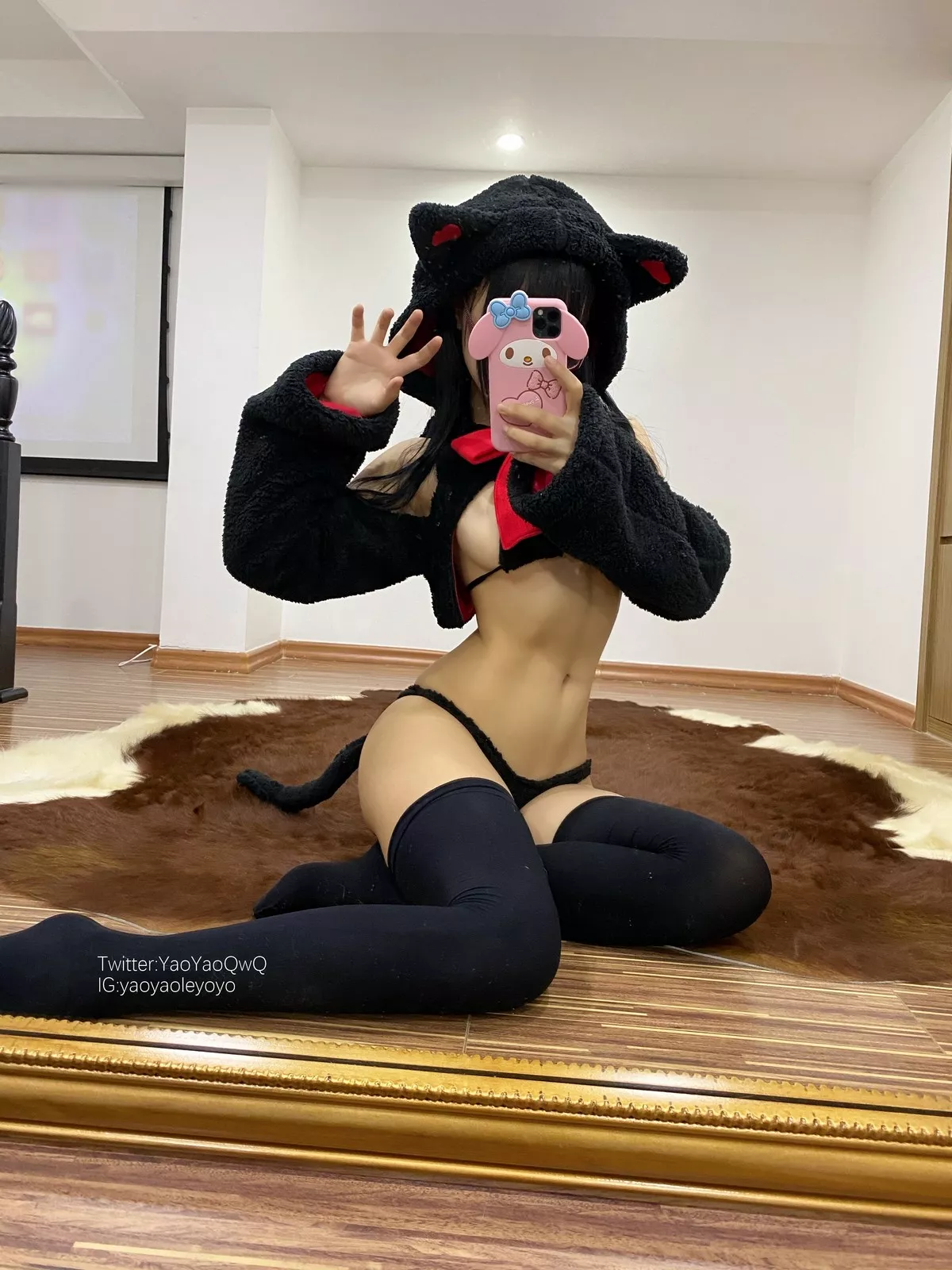 Xgyw.Org_网络美女软妹摇摇乐猫套装主题性感黑色绒毛服饰露三点式内衣迷人诱惑写真91P