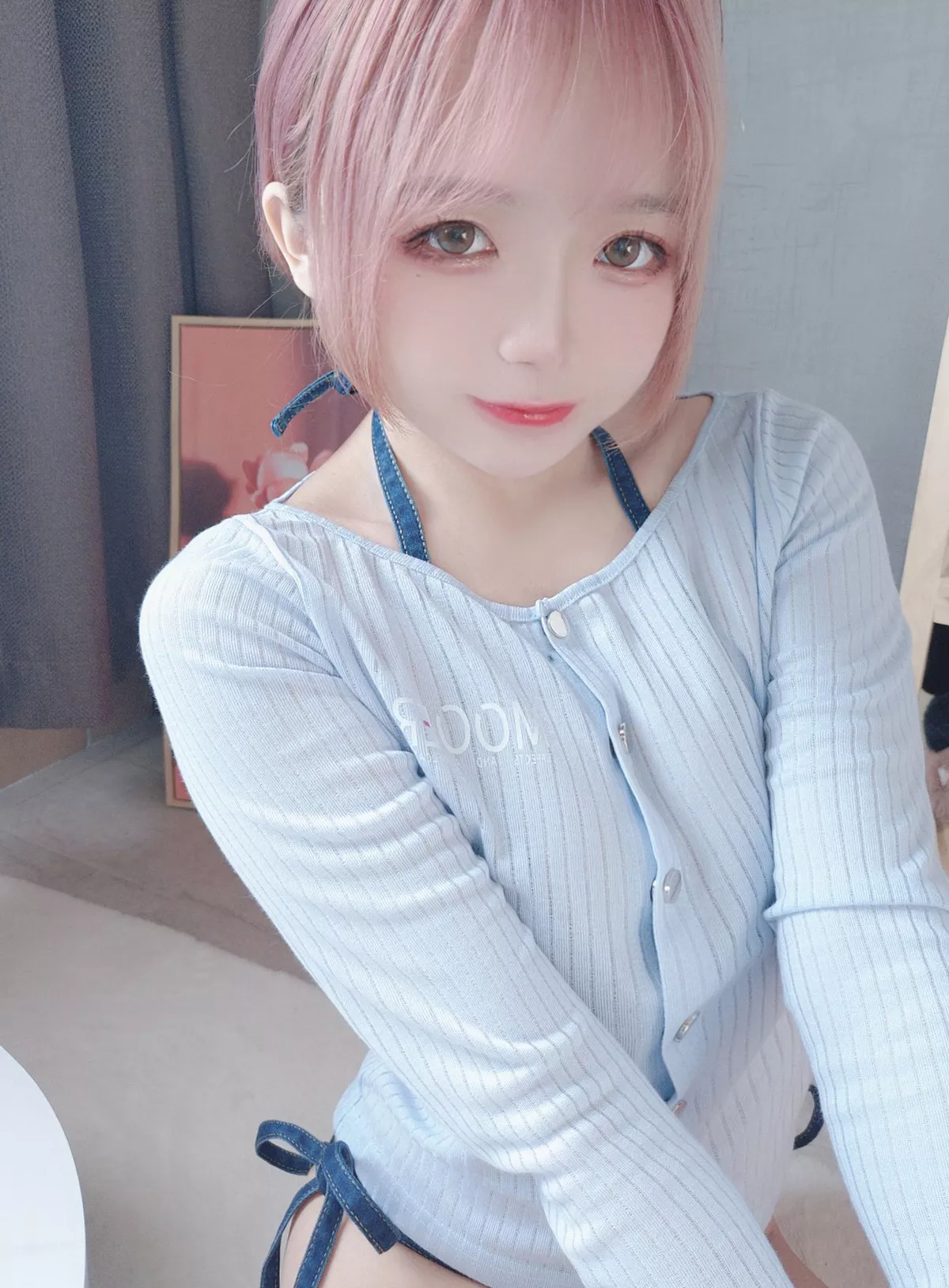Xgyw.Org_Cosplay美女日奈娇牛仔裤自拍主题私房半脱露性感牛仔内衣秀完美身材诱惑写真50P